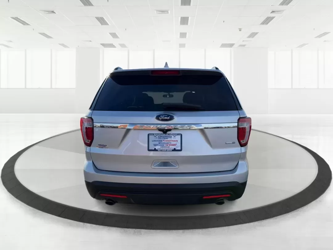 2017 Ford Explorer Base (1FM5K8BH9HG) with an Other engine, located at 1230 East Main St, Xenia, OH, 45385, (937) 908-9800, 39.688026, -83.910172 - **Discover Adventure with the 2017 Ford Explorer at Advantage Car and Credit in Piqua, OH!** <br /> <br /> Are you ready to take your family adventures or weekend getaways to the next level? The 2017 Ford Explorer is the perfect companion for those who crave exploration, comfort, and reliability. Wi - Photo#3