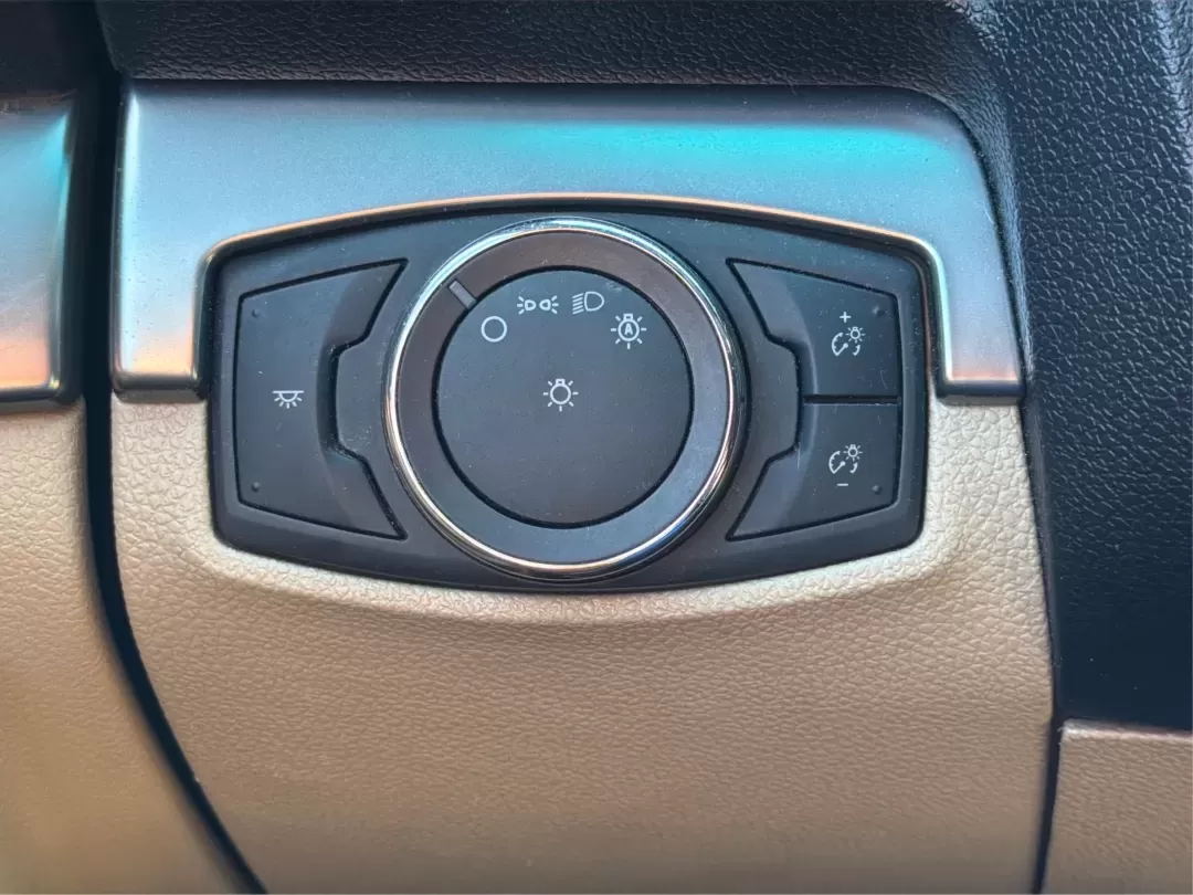 2017 Ford Explorer Base (1FM5K8BH9HG) with an 2.3L L4 DOHC 16V engine, 6A transmission, located at 1099 N County Rd 25A , Troy, OH, 45373, (937) 908-9800, 40.057079, -84.212883 - **Discover Adventure with the 2017 Ford Explorer at Advantage Car and Credit in Piqua, OH!** <br /> <br /> Are you ready to take your family adventures or weekend getaways to the next level? The 2017 Ford Explorer is the perfect companion for those who crave exploration, comfort, and reliability. Wi - Photo#17