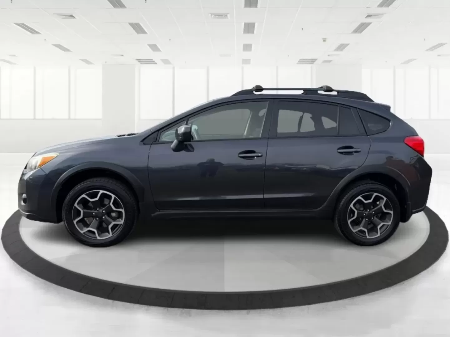 2014 Subaru XV Crosstrek 2.0i Premium (JF2GPACC4E8) with an 2L H-4 DOHC engine, located at 1951 S Dayton Lakeview Rd., New Carlisle, OH, 45344, (937) 908-9800, 39.890999, -84.050255 - Are you ready to elevate your lifestyle with a versatile vehicle that can handle both your daily commutes and weekend adventures? Look no further than this stunning 2014 Subaru XV Crosstrek 2.0i Premium, available now at Advantage Car and Credit - Riverside. Located at 401 Woodman Dr, Riverside, OH - Photo#5