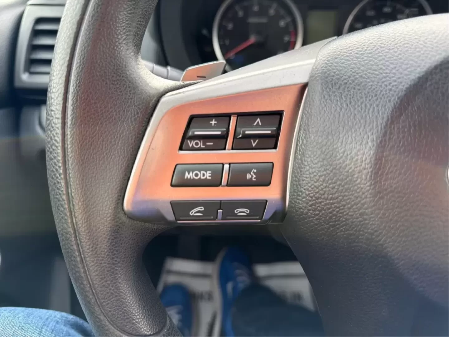 2014 Subaru XV Crosstrek 2.0i Premium (JF2GPACC4E8) with an 2L H-4 DOHC engine, located at 1951 S Dayton Lakeview Rd., New Carlisle, OH, 45344, (937) 908-9800, 39.890999, -84.050255 - Are you ready to elevate your lifestyle with a versatile vehicle that can handle both your daily commutes and weekend adventures? Look no further than this stunning 2014 Subaru XV Crosstrek 2.0i Premium, available now at Advantage Car and Credit - Riverside. Located at 401 Woodman Dr, Riverside, OH - Photo#16