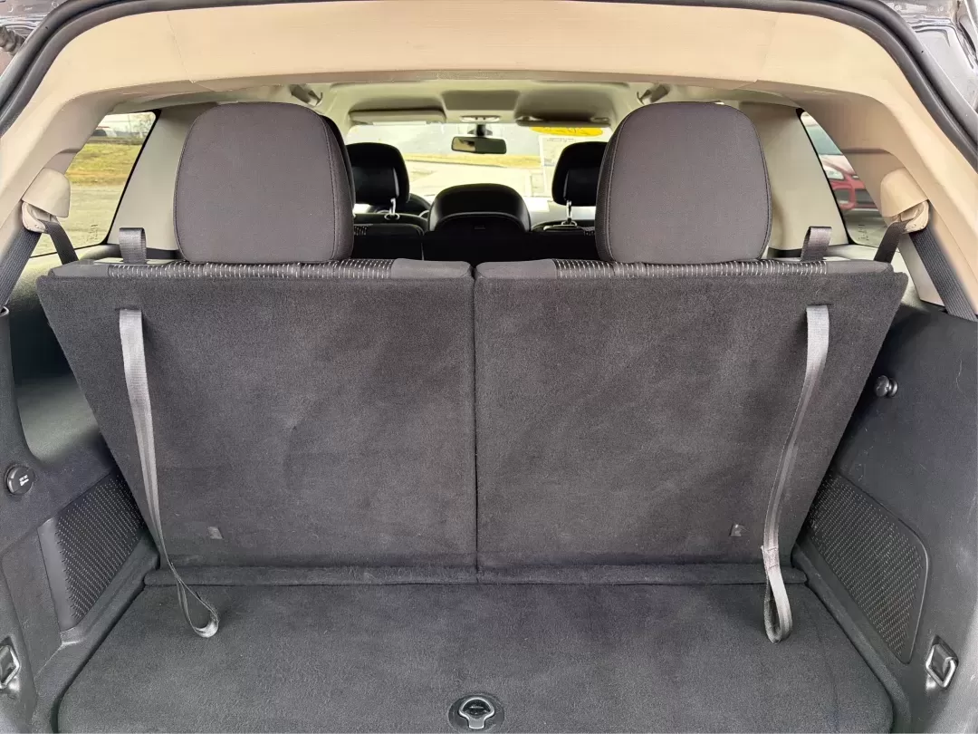 2020 Dodge Journey SE Value (3C4PDCABXLT) with an Tigershark MultiAir 2.4L I-4 DOHC engine, located at 401 Woodman Dr, Riverside, OH, 45431, (937) 908-9800, 39.760899, -84.123421 - **Discover Adventure with the 2020 Dodge Journey SE Value - Perfect for Your Family Road Trips!**<br /> <br /> Are you ready to elevate your family's adventures or daily commutes? Look no further than the 2020 Dodge Journey SE Value SUV, available now at Advantage Car and Credit - Riverside! This ve - Photo#12