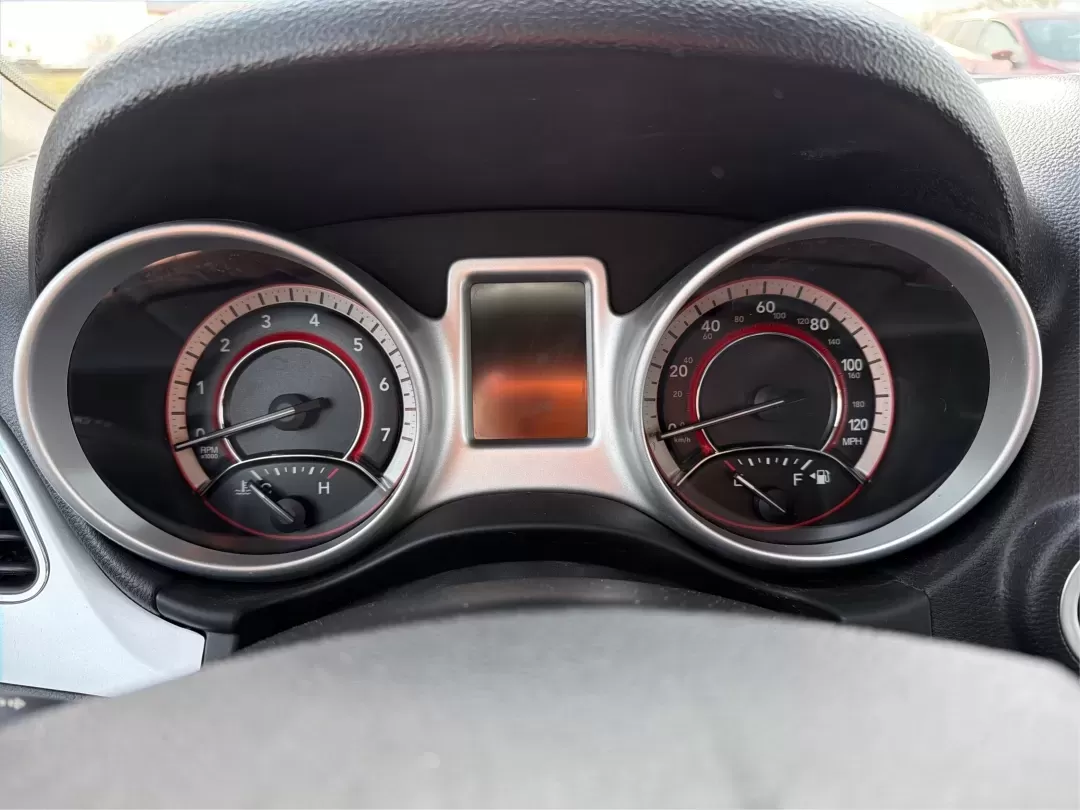 2020 Dodge Journey SE Value (3C4PDCABXLT) with an Tigershark MultiAir 2.4L I-4 DOHC engine, located at 401 Woodman Dr, Riverside, OH, 45431, (937) 908-9800, 39.760899, -84.123421 - **Discover Adventure with the 2020 Dodge Journey SE Value - Perfect for Your Family Road Trips!**<br /> <br /> Are you ready to elevate your family's adventures or daily commutes? Look no further than the 2020 Dodge Journey SE Value SUV, available now at Advantage Car and Credit - Riverside! This ve - Photo#15