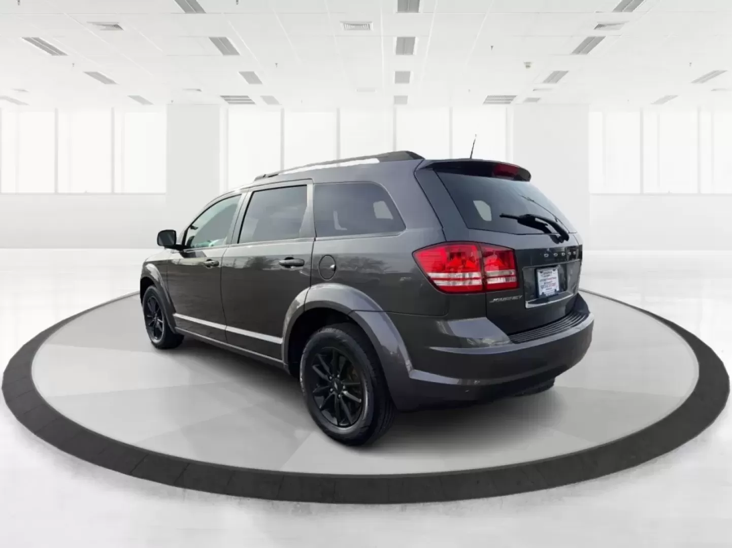 2020 Dodge Journey SE Value (3C4PDCABXLT) with an Tigershark MultiAir 2.4L I-4 DOHC engine, 6A transmission, located at 1951 S Dayton Lakeview Rd., New Carlisle, OH, 45344, (937) 908-9800, 39.890999, -84.050255 - **Discover Adventure with the 2020 Dodge Journey SE Value - Perfect for Your Family Road Trips!**<br /> <br /> Are you ready to elevate your family's adventures or daily commutes? Look no further than the 2020 Dodge Journey SE Value SUV, available now at Advantage Car and Credit - Riverside! This ve - Photo#4
