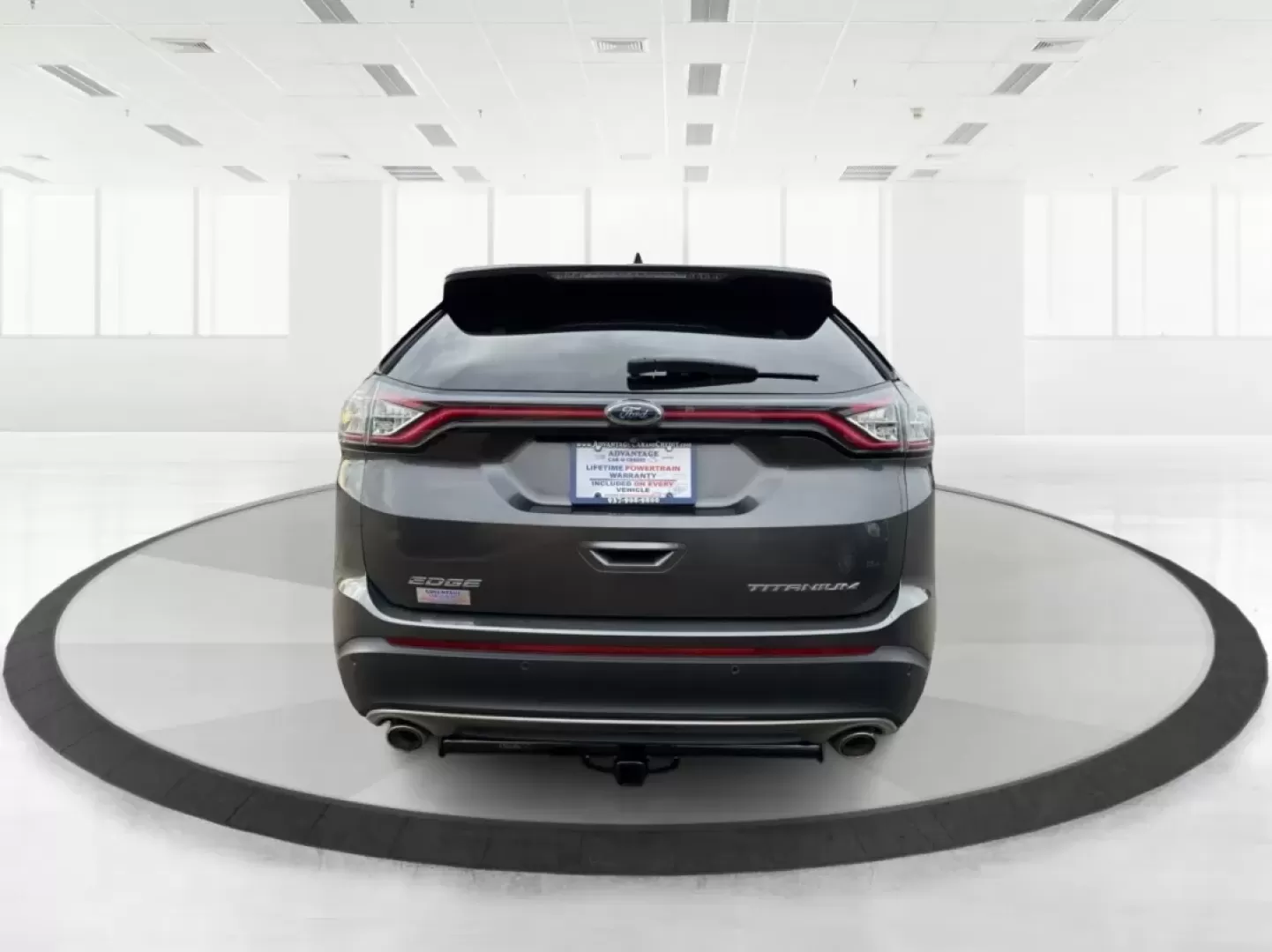 2015 Ford Edge Titanium (2FMTK3K89FB) with an 3.5L V6 DOHC 24V engine, 6A transmission, located at 8750 N County Rd 25A, Piqua, OH, 45356, (937) 908-9800, 40.164391, -84.232513 - **Explore New Horizons with the 2015 Ford Edge Titanium at Advantage Car and Credit**<br /> <br /> If you're on the hunt for a versatile SUV that can handle anything from daily commutes to weekend adventures, look no further than the 2015 Ford Edge Titanium. This sporty utility vehicle is the perfec - Photo#3