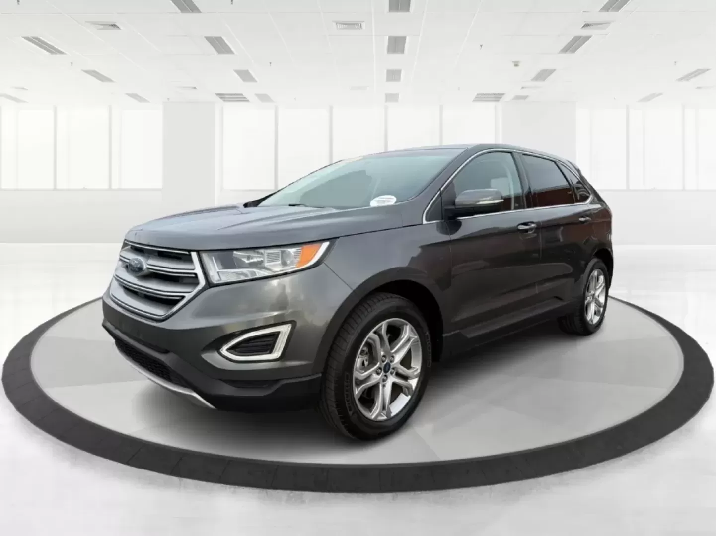 2015 Ford Edge Titanium (2FMTK3K89FB) with an 3.5L V6 DOHC 24V engine, 6A transmission, located at 8750 N County Rd 25A, Piqua, OH, 45356, (937) 908-9800, 40.164391, -84.232513 - **Explore New Horizons with the 2015 Ford Edge Titanium at Advantage Car and Credit**<br /> <br /> If you're on the hunt for a versatile SUV that can handle anything from daily commutes to weekend adventures, look no further than the 2015 Ford Edge Titanium. This sporty utility vehicle is the perfec - Photo#8