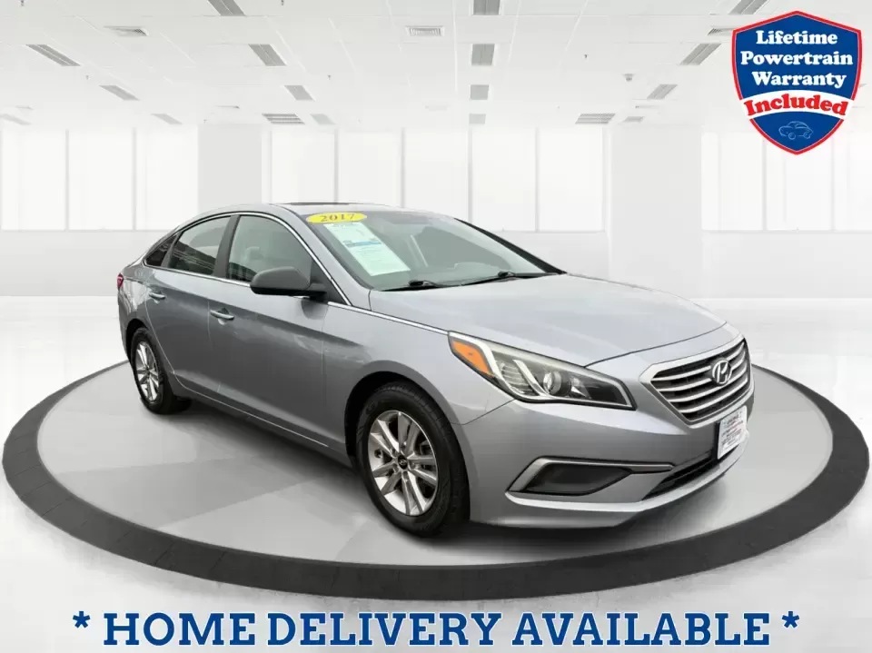 2017 Hyundai Sonata Base (5NPE24AF8HH) with an 2.4L L4 DOHC 16V engine, 7A transmission, located at 880 E. National Road, Vandalia, OH, 45377, (937) 908-9800, 39.891918, -84.183594 - ### Drive Your Dream: 2017 Hyundai Sonata Perfect for Families and Commuters Alike!<br /> <br /> Looking for a reliable sedan that fits seamlessly into your busy lifestyle? The 2017 Hyundai Sonata is here to make every drive a pleasure, whether you're commuting to work, shuttling kids to soccer pra - Photo#0