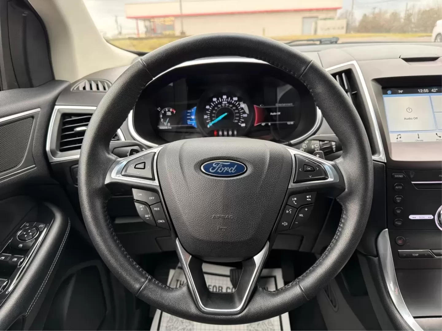 2017 Ford Edge Titanium (2FMPK4K92HB) with an 2.0L L4 DOHC 16V engine, 6A transmission, located at 4508 South Dixie Dr, Moraine, OH, 45439, (937) 908-9800, 39.689976, -84.218452 - **Unleash Adventure with the 2017 Ford Edge Titanium at Advantage Car and Credit Moraine! Experience Comfort, Style, and Affordability!**<br /> <br /> Are you searching for the perfect SUV to enhance your family adventures or accommodate your daily commute in style? Look no further than this stunni - Photo#16