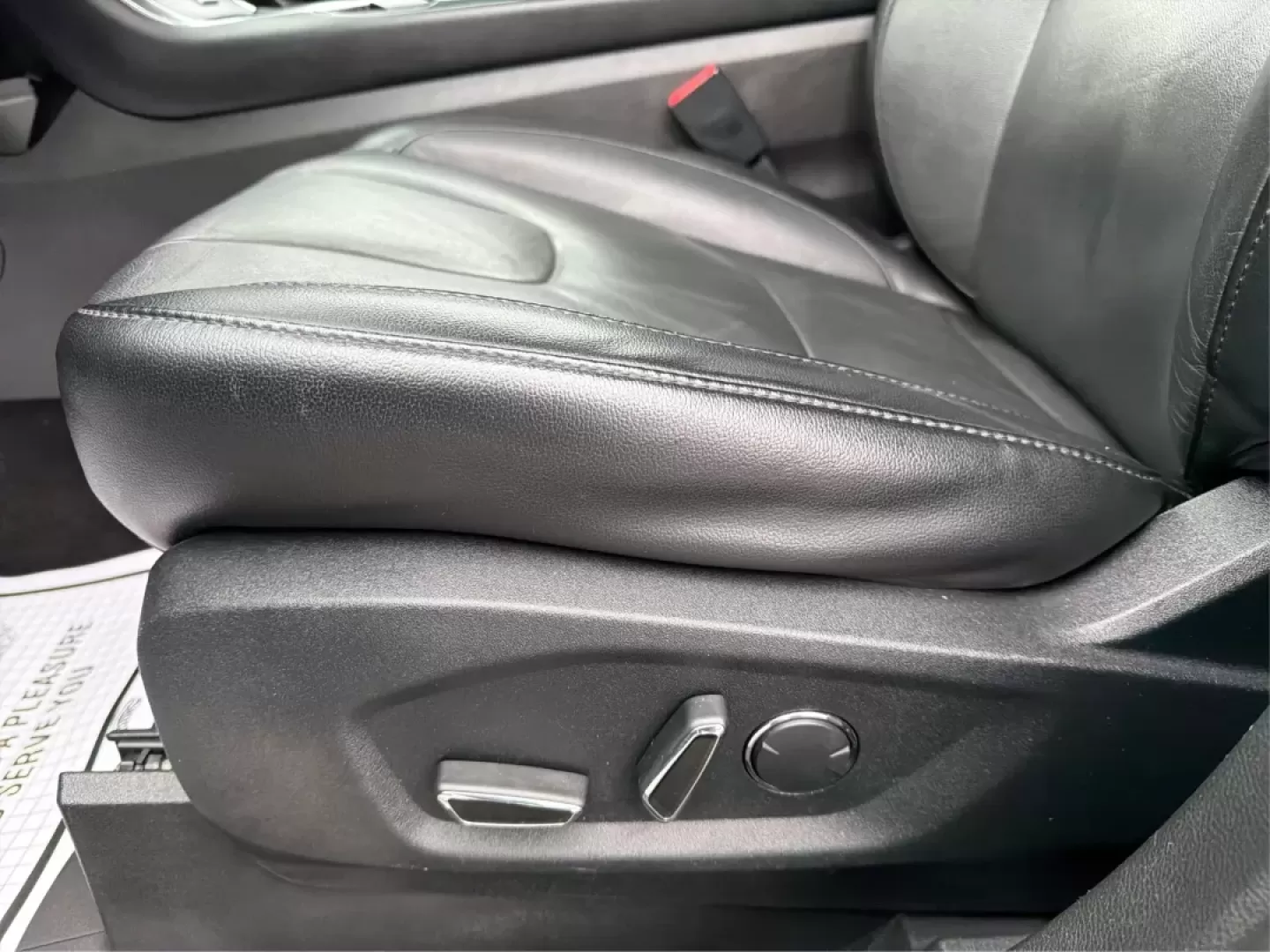 2017 Ford Edge Titanium (2FMPK4K92HB) with an 2.0L L4 DOHC 16V engine, 6A transmission, located at 4508 South Dixie Dr, Moraine, OH, 45439, (937) 908-9800, 39.689976, -84.218452 - **Unleash Adventure with the 2017 Ford Edge Titanium at Advantage Car and Credit Moraine! Experience Comfort, Style, and Affordability!**<br /> <br /> Are you searching for the perfect SUV to enhance your family adventures or accommodate your daily commute in style? Look no further than this stunni - Photo#18