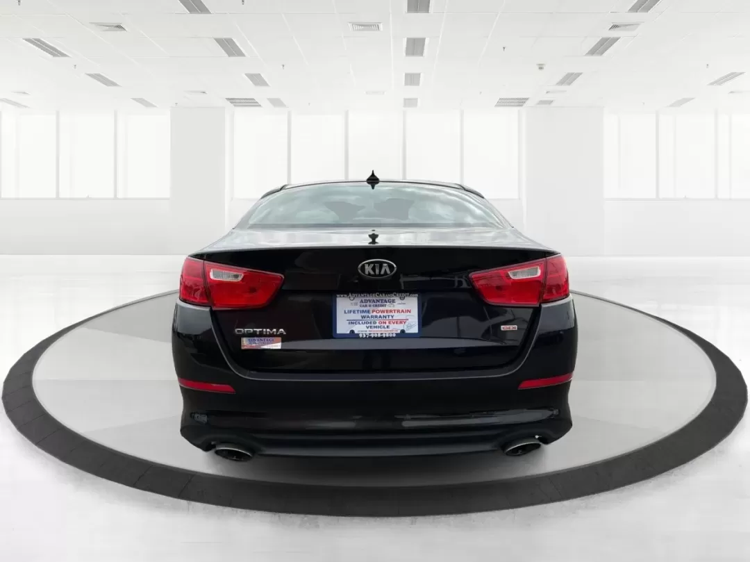 2015 Kia Optima LX (KNAGM4A73F5) with an Theta II 2.4L I-4 gasoline direct injection engine, located at 1951 S Dayton Lakeview Rd., New Carlisle, OH, 45344, (937) 908-9800, 39.890999, -84.050255 - Are you looking for a reliable sedan that combines style, comfort, and affordability? Look no further! At Advantage Car and Credit in New Carlisle, OH, we are excited to present this stunning 2015 Kia Optima LX, perfect for anyone from budget-conscious buyers to those needing a dependable vehicle fo - Photo#3