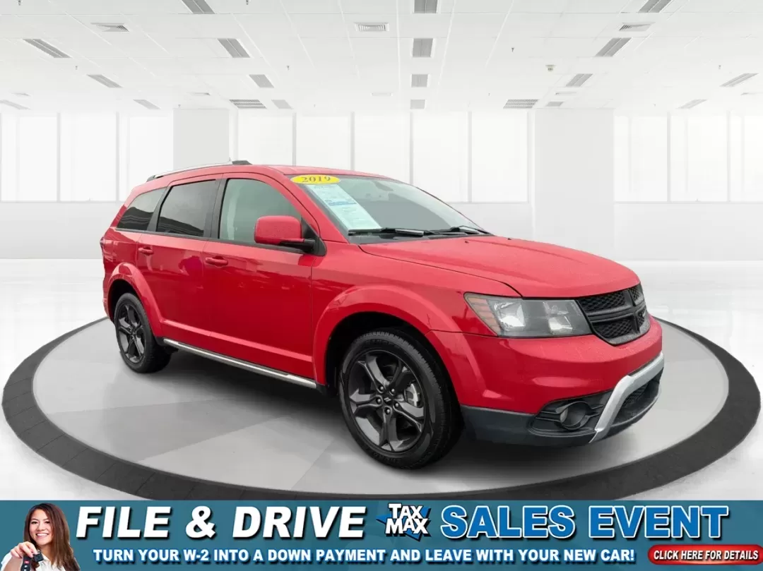 2019 Dodge Journey Crossroad (3C4PDCGB3KT) with an Other engine, located at 1099 N County Rd 25A , Troy, OH, 45373, (937) 908-9800, 40.057079, -84.212883 - ### Discover Adventure with the 2019 Dodge Journey Crossroad at Advantage Car and Credit!<br /> <br /> Are you ready to embark on new adventures with your family or friends? The 2019 Dodge Journey Crossroad is the perfect SUV for those seeking a blend of practicality and style. With spacious seating - Photo#0
