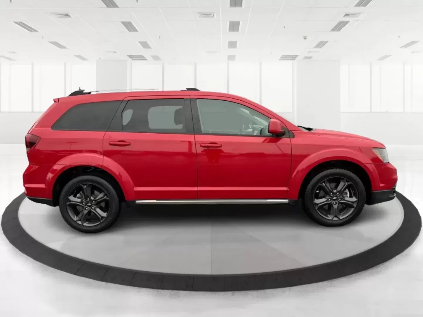 2019 Dodge Journey Crossroad (3C4PDCGB3KT) with an Other engine, located at 1099 N County Rd 25A , Troy, OH, 45373, (937) 908-9800, 40.057079, -84.212883 - ### Discover Adventure with the 2019 Dodge Journey Crossroad at Advantage Car and Credit!<br /> <br /> Are you ready to embark on new adventures with your family or friends? The 2019 Dodge Journey Crossroad is the perfect SUV for those seeking a blend of practicality and style. With spacious seating - Photo#1