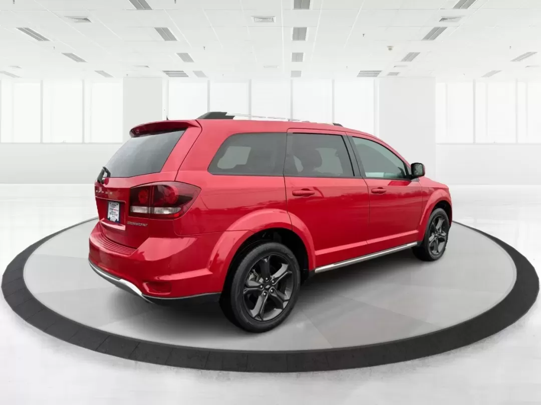 2019 Dodge Journey Crossroad (3C4PDCGB3KT) with an Other engine, located at 1099 N County Rd 25A , Troy, OH, 45373, (937) 908-9800, 40.057079, -84.212883 - ### Discover Adventure with the 2019 Dodge Journey Crossroad at Advantage Car and Credit!<br /> <br /> Are you ready to embark on new adventures with your family or friends? The 2019 Dodge Journey Crossroad is the perfect SUV for those seeking a blend of practicality and style. With spacious seating - Photo#2