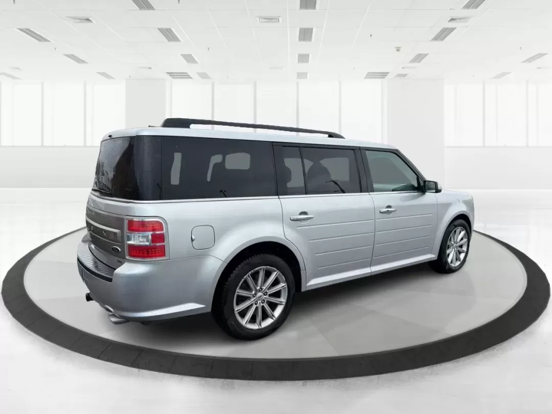 2016 Ford Flex Limited (2FMHK6D8XGB) with an 3.5L V-6 DOHC engine, located at 1099 N County Rd 25A , Troy, OH, 45373, (937) 908-9800, 40.057079, -84.212883 - **Adventure Awaits with the 2016 Ford Flex Limited Perfect for Family Road Trips!**<br /> <br /> Looking for the ideal family vehicle that combines spaciousness, comfort, and reliability? At Advantage Car and Credit in Troy, OH, we present the 2016 Ford Flex Limited, an SUV designed for all your fa - Photo#2