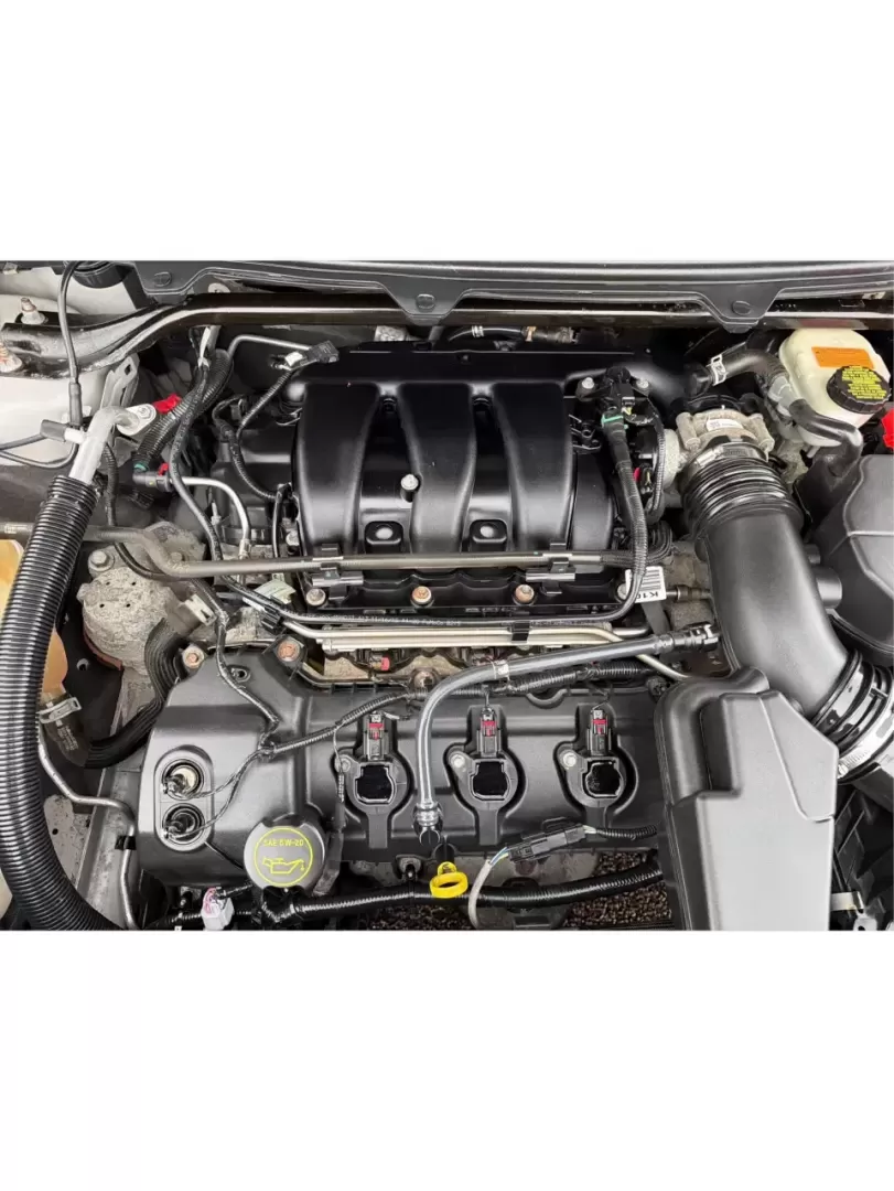 2016 Ford Flex Limited (2FMHK6D8XGB) with an 3.5L V-6 DOHC engine, 6A transmission, located at 1099 N County Rd 25A , Troy, OH, 45373, (937) 908-9800, 40.057079, -84.212883 - **Adventure Awaits with the 2016 Ford Flex Limited Perfect for Family Road Trips!**<br /> <br /> Looking for the ideal family vehicle that combines spaciousness, comfort, and reliability? At Advantage Car and Credit in Troy, OH, we present the 2016 Ford Flex Limited, an SUV designed for all your fa - Photo#11