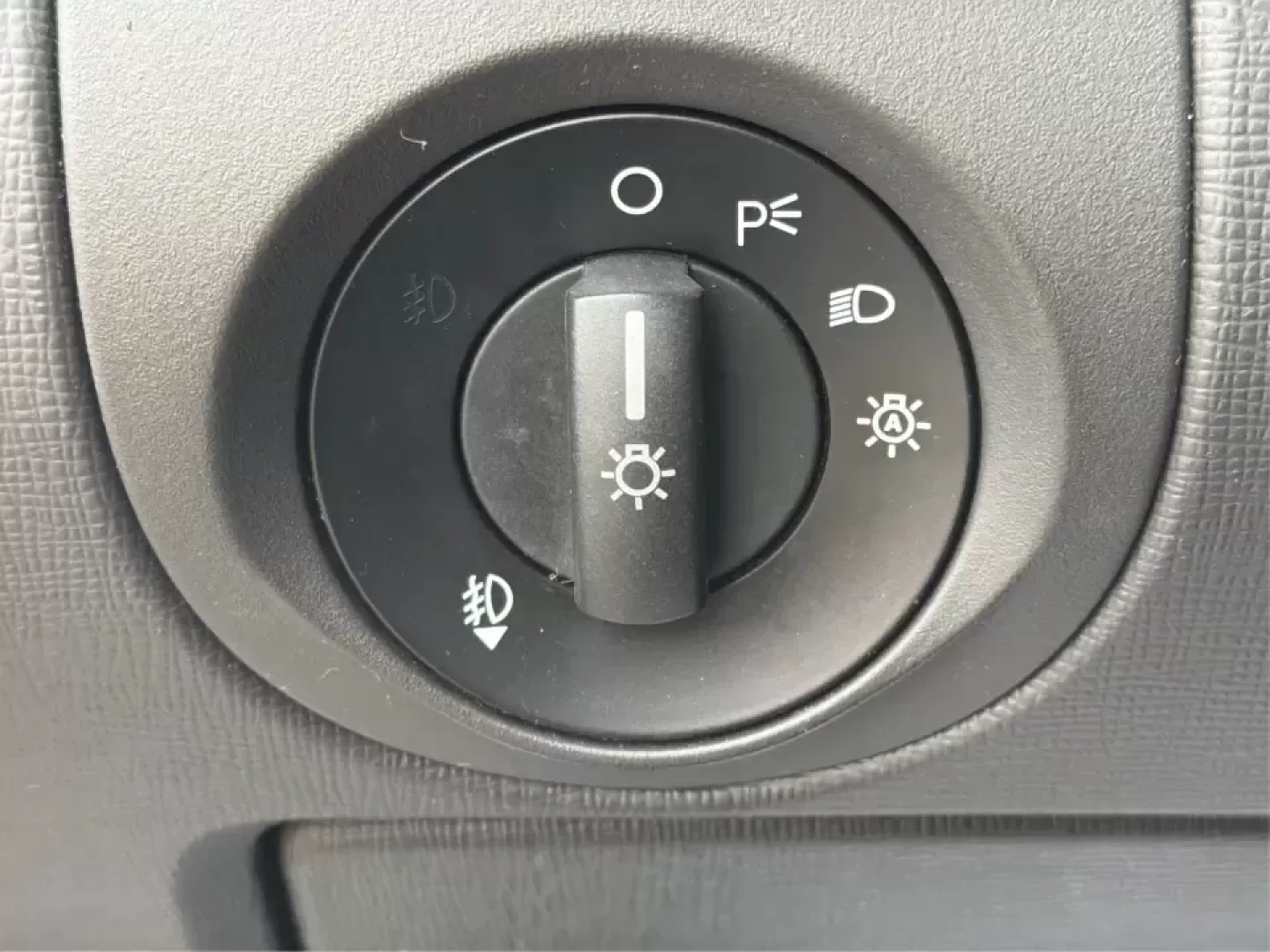 2016 Ford Flex Limited (2FMHK6D8XGB) with an 3.5L V-6 DOHC engine, 6A transmission, located at 1099 N County Rd 25A , Troy, OH, 45373, (937) 908-9800, 40.057079, -84.212883 - **Adventure Awaits with the 2016 Ford Flex Limited Perfect for Family Road Trips!**<br /> <br /> Looking for the ideal family vehicle that combines spaciousness, comfort, and reliability? At Advantage Car and Credit in Troy, OH, we present the 2016 Ford Flex Limited, an SUV designed for all your fa - Photo#17