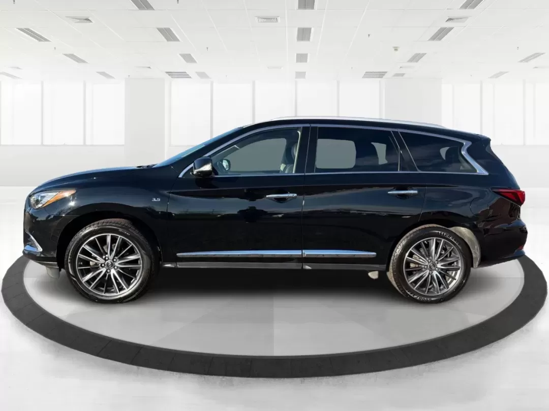 2019 Infiniti QX60 LUXE (5N1DL0MM2KC) with an VQ 3.5L V-6 gasoline direct injection engine, located at 8750 N County Rd 25A, Piqua, OH, 45356, (937) 908-9800, 40.164391, -84.232513 - **Discover Your Next Adventure with the 2019 Infiniti QX60 at Advantage Car and Credit - Piqua!**<br /> <br /> Are you ready to elevate your family's weekend getaways or daily commutes? The 2019 Infiniti QX60 is the perfect blend of luxury, space, and performance, designed for families, adventure se - Photo#5