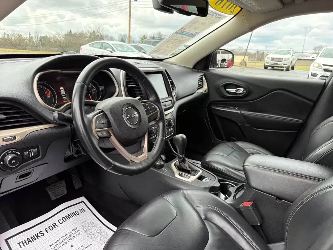 2016 Jeep Cherokee Limited (1C4PJMDB4GW) with an Other engine, located at 401 Woodman Dr, Riverside, OH, 45431, (937) 908-9800, 39.760899, -84.123421 - **Explore Adventure with the 2016 Jeep Cherokee Limited Your Ultimate Crossover Companion!**<br /> <br /> Are you ready to elevate your lifestyle with a vehicle that adapts to your needs? The 2016 Jeep Cherokee Limited is the perfect blend of comfort, style, and versatility, making it an ideal choi - Photo#9