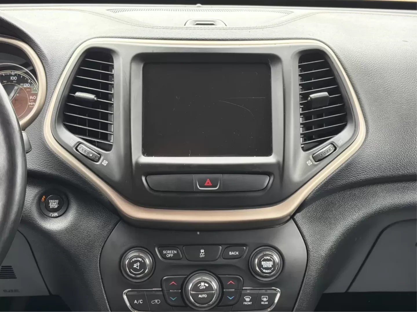 2016 Jeep Cherokee Limited (1C4PJMDB4GW) with an Other engine, located at 401 Woodman Dr, Riverside, OH, 45431, (937) 908-9800, 39.760899, -84.123421 - **Explore Adventure with the 2016 Jeep Cherokee Limited Your Ultimate Crossover Companion!**<br /> <br /> Are you ready to elevate your lifestyle with a vehicle that adapts to your needs? The 2016 Jeep Cherokee Limited is the perfect blend of comfort, style, and versatility, making it an ideal choi - Photo#13