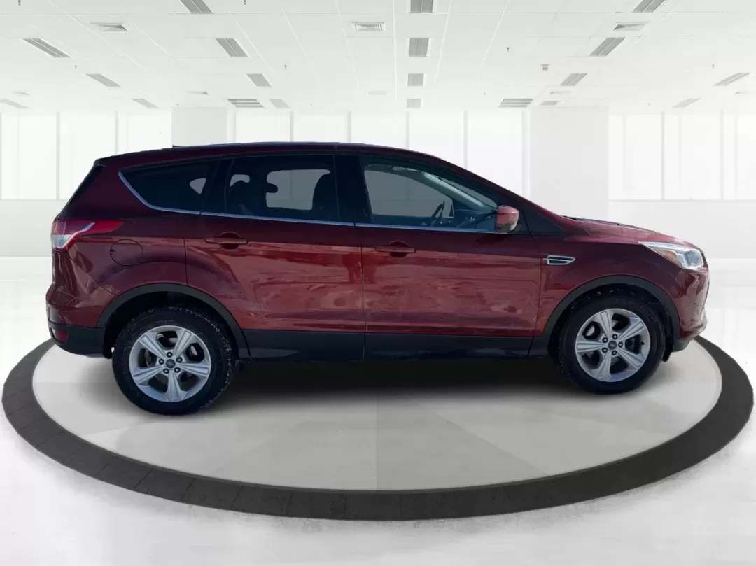 2016 Ford Escape SE (1FMCU0G79GU) with an Other engine, located at 1951 S Dayton Lakeview Rd., New Carlisle, OH, 45344, (937) 908-9800, 39.890999, -84.050255 - **Adventure Awaits with the 2016 Ford Escape SE Your Perfect Companion for Life on the Go!**<br /> <br /> Are you ready to elevate your driving experience? The 2016 Ford Escape SE is not just a vehicle; it's a lifestyle upgrade designed for those who crave versatility and comfort. Whether you're a - Photo#1