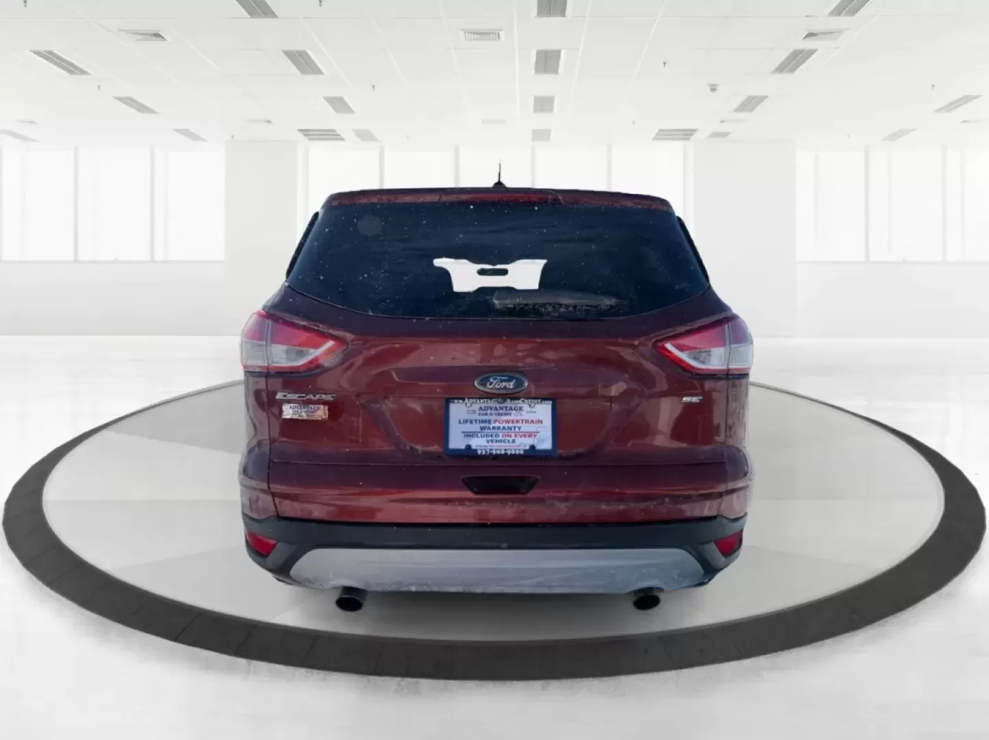 2016 Ford Escape SE (1FMCU0G79GU) with an Other engine, located at 1230 East Main St, Xenia, OH, 45385, (937) 908-9800, 39.688026, -83.910172 - **Adventure Awaits with the 2016 Ford Escape SE Your Perfect Companion for Life on the Go!**<br /> <br /> Are you ready to elevate your driving experience? The 2016 Ford Escape SE is not just a vehicle; it's a lifestyle upgrade designed for those who crave versatility and comfort. Whether you're a - Photo#3