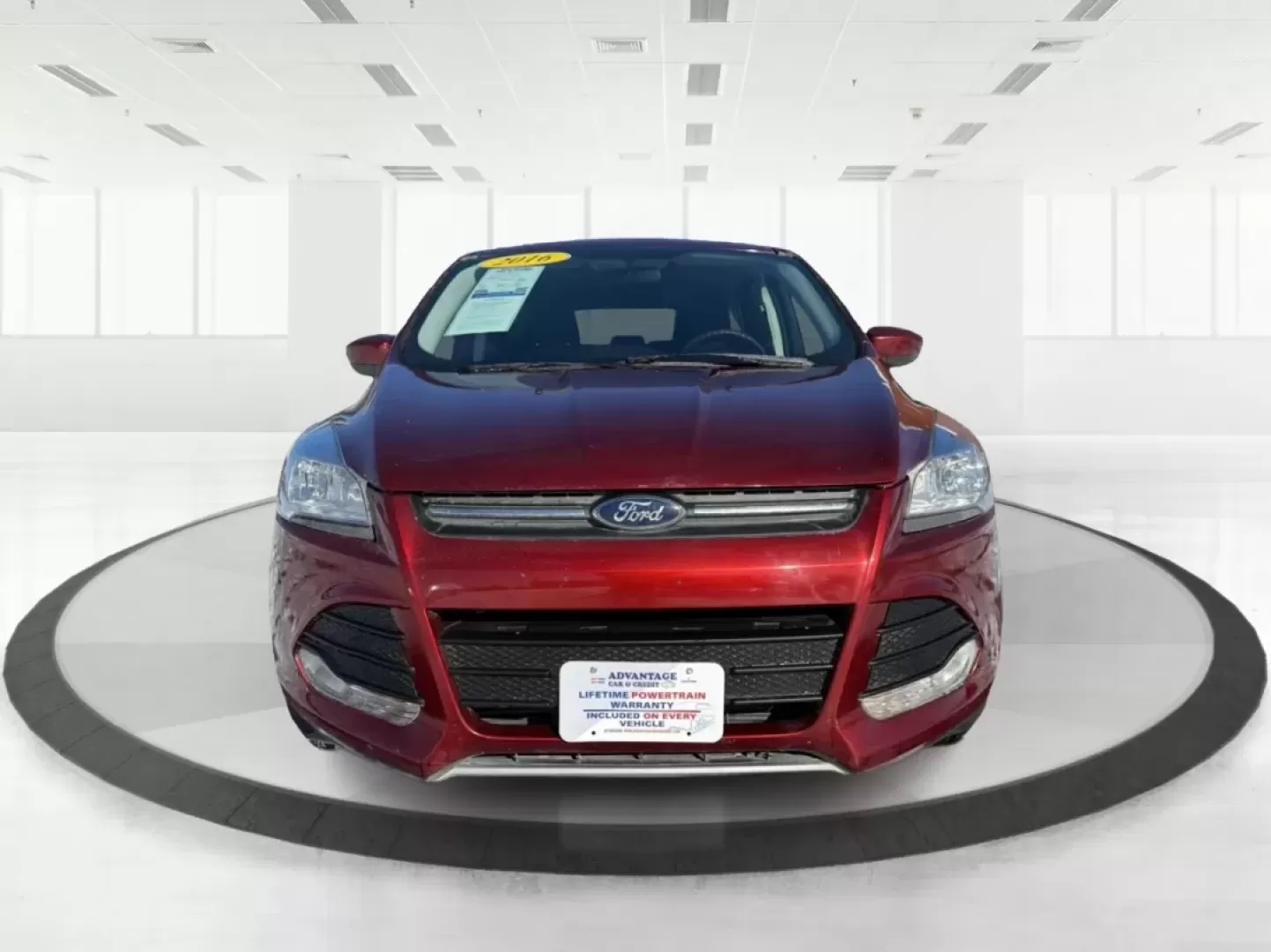 2016 Ford Escape SE (1FMCU0G79GU) with an Other engine, located at 1230 East Main St, Xenia, OH, 45385, (937) 908-9800, 39.688026, -83.910172 - **Adventure Awaits with the 2016 Ford Escape SE Your Perfect Companion for Life on the Go!**<br /> <br /> Are you ready to elevate your driving experience? The 2016 Ford Escape SE is not just a vehicle; it's a lifestyle upgrade designed for those who crave versatility and comfort. Whether you're a - Photo#7