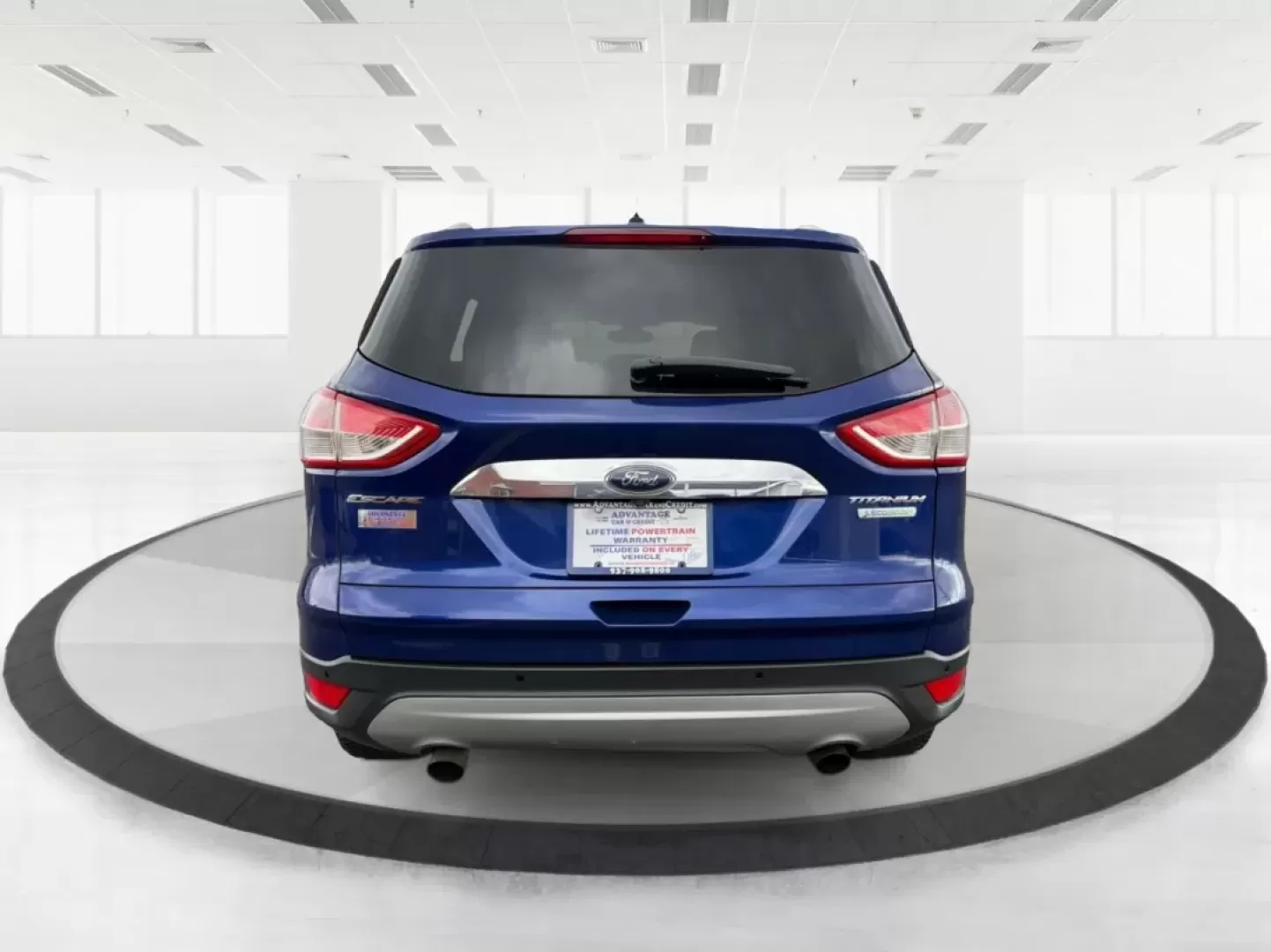 2015 Ford Escape Titanium (1FMCU0J92FU) with an 2.0L L4 DOHC 16V engine, 6-Speed Automatic transmission, located at 880 E. National Road, Vandalia, OH, 45377, (937) 908-9800, 39.891918, -84.183594 - **Adventure Awaits with the 2015 Ford Escape Titanium Your Ideal SUV for Every Journey!**<br /> <br /> Are you looking for the perfect vehicle to accommodate family outings, weekend adventures, or long commutes? The 2015 Ford Escape Titanium, available now at Advantage Car and Credit in Vandalia, O - Photo#3