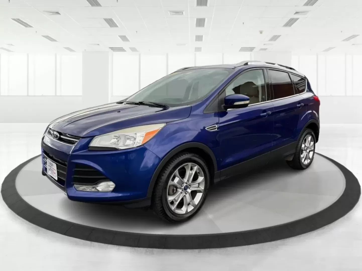 2015 Ford Escape Titanium (1FMCU0J92FU) with an 2.0L L4 DOHC 16V engine, 6-Speed Automatic transmission, located at 880 E. National Road, Vandalia, OH, 45377, (937) 908-9800, 39.891918, -84.183594 - **Adventure Awaits with the 2015 Ford Escape Titanium Your Ideal SUV for Every Journey!**<br /> <br /> Are you looking for the perfect vehicle to accommodate family outings, weekend adventures, or long commutes? The 2015 Ford Escape Titanium, available now at Advantage Car and Credit in Vandalia, O - Photo#8