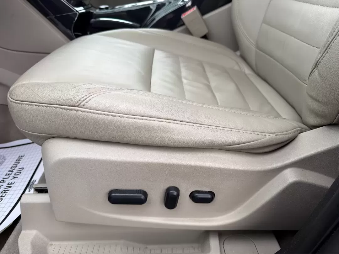 2015 Ford Escape Titanium (1FMCU0J92FU) with an Other engine, located at 880 E. National Road, Vandalia, OH, 45377, (937) 908-9800, 39.891918, -84.183594 - **Adventure Awaits with the 2015 Ford Escape Titanium Your Ideal SUV for Every Journey!**<br /> <br /> Are you looking for the perfect vehicle to accommodate family outings, weekend adventures, or long commutes? The 2015 Ford Escape Titanium, available now at Advantage Car and Credit in Vandalia, O - Photo#18