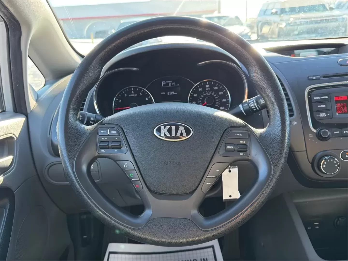 2018 Kia Forte LX (3KPFK4A72JE) with an 2L I-4 DOHC engine, 6M transmission, located at 1230 East Main St, Xenia, OH, 45385, (937) 908-9800, 39.688026, -83.910172 - ### Drive into Adventure with the 2018 Kia Forte LX at Advantage Car and Credit - Xenia!<br /> <br /> Are you ready to elevate your daily commute or weekend getaway? The 2018 Kia Forte LX, available now at Advantage Car and Credit in Xenia, OH, is the perfect vehicle for both the budget-conscious bu - Photo#16