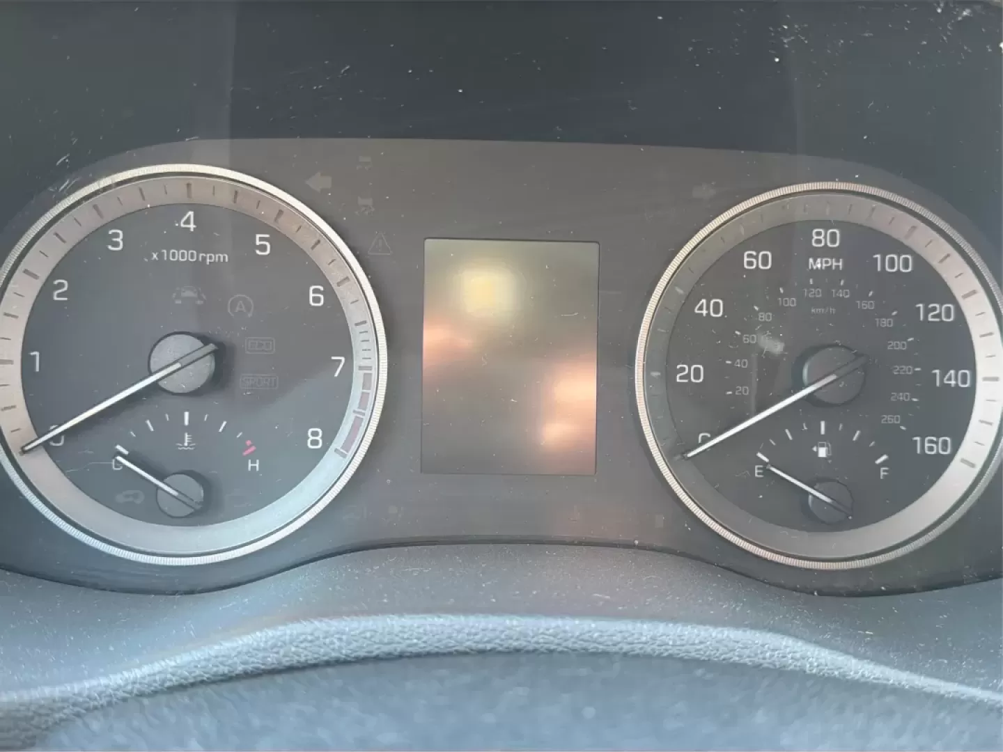 2018 Hyundai Tucson SEL (KM8J3CA43JU) with an Nu 2L I-4 gasoline direct injection engine, located at 8750 N County Rd 25A, Piqua, OH, 45356, (937) 908-9800, 40.164391, -84.232513 - Are you ready to elevate your adventures? Whether you're a growing family in need of a reliable SUV or a commuter looking for comfort on long drives, this 2018 Hyundai Tucson SEL is your ticket to a life filled with experiences. Discover the perfect blend of performance, safety, and technology at Ad - Photo#15