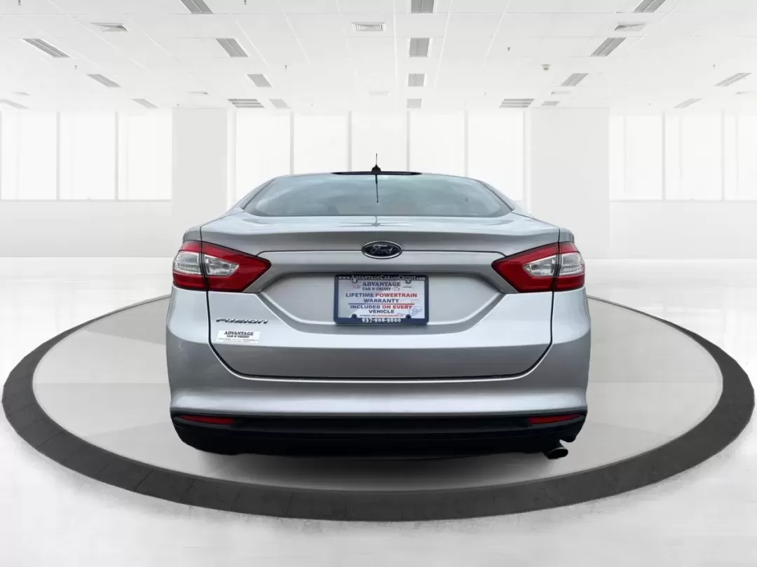 2014 Ford Fusion S (3FA6P0G70ER) with an 2.5L L4 DOHC 16V engine, located at 1951 S Dayton Lakeview Rd., New Carlisle, OH, 45344, (937) 908-9800, 39.890999, -84.050255 - **Discover a New Level of Comfort and Style with the 2014 Ford Fusion at Advantage Car and Credit!**<br /> <br /> Are you on the hunt for a reliable sedan that perfectly balances style, efficiency, and comfort? Look no further than the 2014 Ford Fusion, available now at Advantage Car and Credit in N - Photo#3