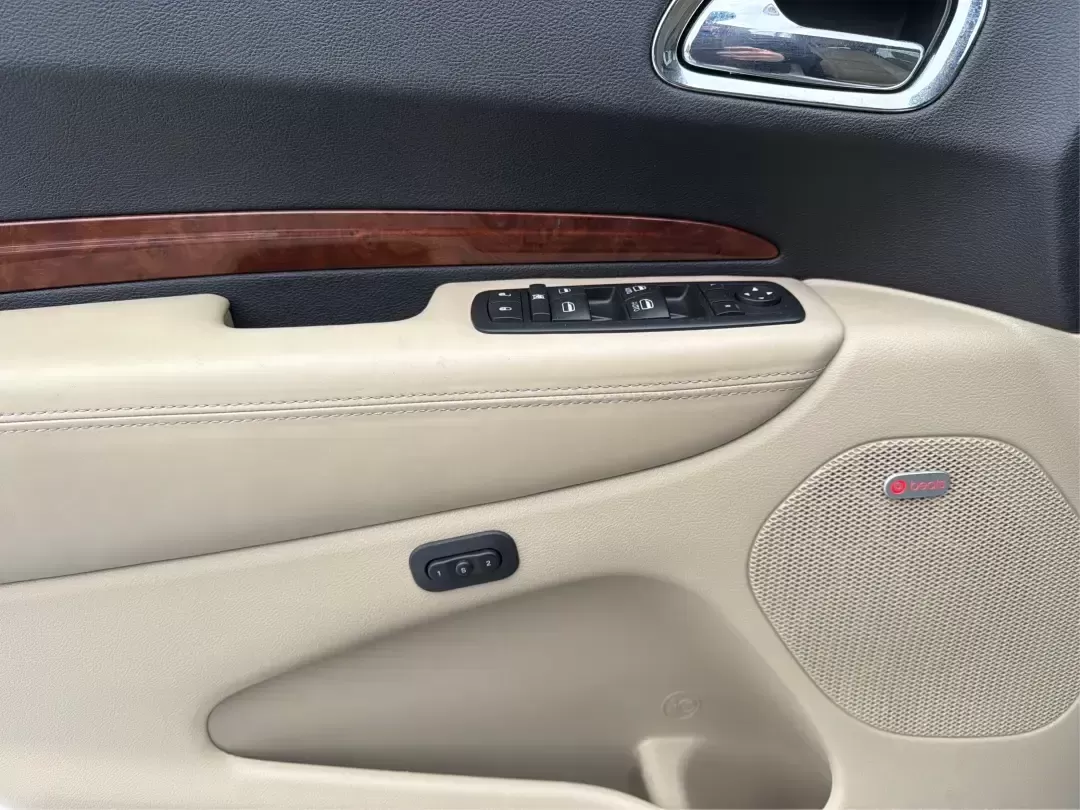 2015 Dodge Durango Citadel (1C4RDHEG2FC) with an 3.6L V6 DOHC 24V engine, 8A transmission, located at 1099 N County Rd 25A , Troy, OH, 45373, (937) 908-9800, 40.057079, -84.212883 - **Unleash Adventure with the 2015 Dodge Durango Citadel Perfect for Family Road Trips!**<br /> <br /> Are you ready to take your family on unforgettable adventures? The 2015 Dodge Durango Citadel is designed for those who love the open road and the comfort of a spacious SUV. With its sleek Bright W - Photo#19