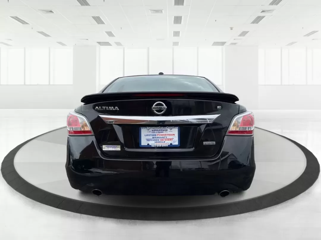 2015 Nissan Altima 2.5 S (1N4AL3AP8FC) with an 2.5L I-4 DOHC engine, located at 1184 Kauffman Ave, Fairborn, OH, 45324, (937) 908-9800, 39.807072, -84.030914 - ### Drive Your Future with Confidence: 2015 Nissan Altima at Advantage Car and Credit - Fairborn<br /> <br /> Are you looking for a reliable sedan that balances comfort, efficiency, and style? Look no further than the 2015 Nissan Altima 2.5 S, a perfect choice for daily commuters, growing families, - Photo#3