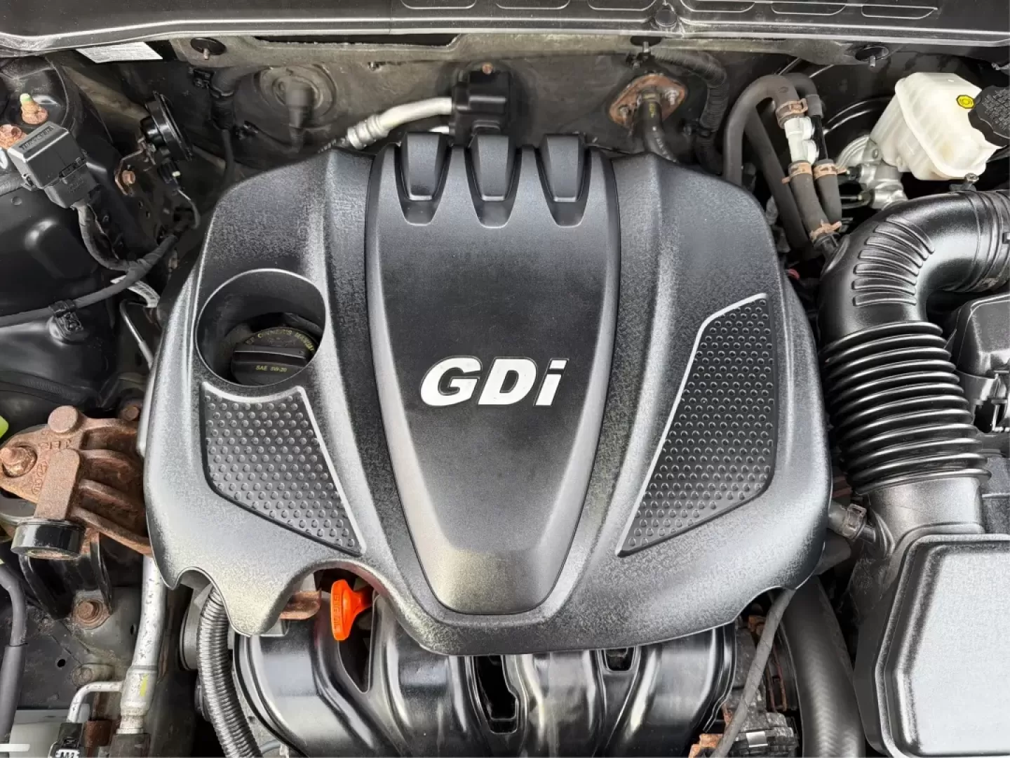 2013 Hyundai Sonata GLS (5NPEB4AC0DH) with an 2.4L I-4 gasoline direct injection engine, located at 1230 East Main St, Xenia, OH, 45385, (937) 908-9800, 39.688026, -83.910172 - **Discover the Perfect Family Sedan: 2013 Hyundai Sonata GLS at Advantage Car and Credit in Xenia, OH!**<br /> <br /> Are you in the market for a reliable and stylish vehicle that accommodates your growing family's needs? Look no further than the sleek 2013 Hyundai Sonata GLS, available now at Advan - Photo#11