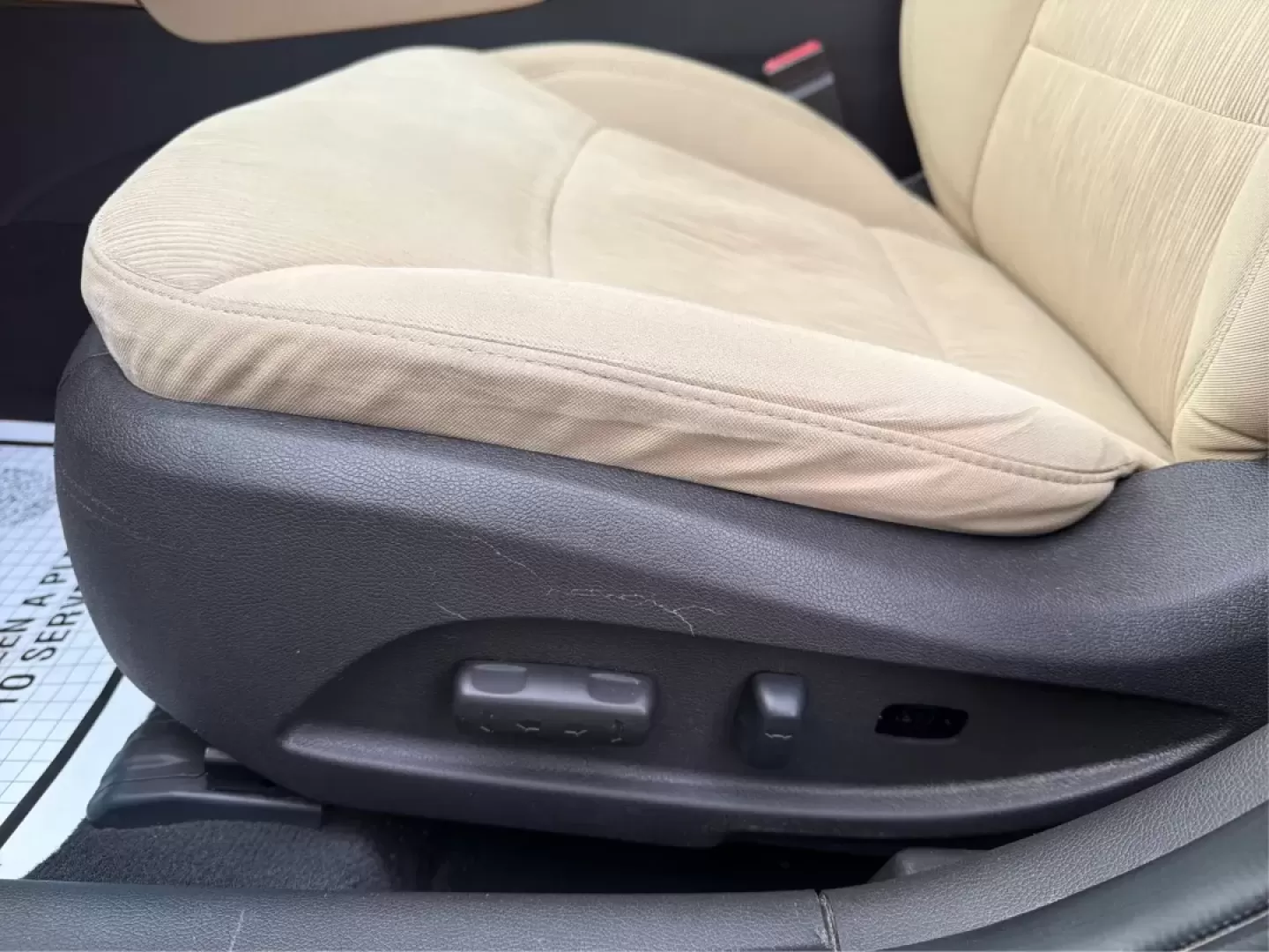 2013 Hyundai Sonata GLS (5NPEB4AC0DH) with an 2.4L I-4 gasoline direct injection engine, located at 1230 East Main St, Xenia, OH, 45385, (937) 908-9800, 39.688026, -83.910172 - **Discover the Perfect Family Sedan: 2013 Hyundai Sonata GLS at Advantage Car and Credit in Xenia, OH!**<br /> <br /> Are you in the market for a reliable and stylish vehicle that accommodates your growing family's needs? Look no further than the sleek 2013 Hyundai Sonata GLS, available now at Advan - Photo#17