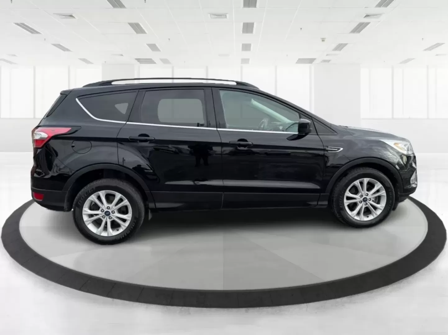 2017 Ford Escape SE (1FMCU9GD8HU) with an Other engine, located at 401 Woodman Dr, Riverside, OH, 45431, (937) 908-9800, 39.760899, -84.123421 - 2017 Ford Escape SE - Photo#1