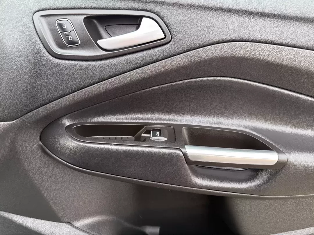 2017 Ford Escape SE (1FMCU9GD8HU) with an Other engine, located at 401 Woodman Dr, Riverside, OH, 45431, (937) 908-9800, 39.760899, -84.123421 - **Adventure Awaits: The 2017 Ford Escape SE at Advantage Car and Credit Riverside**<br /> <br /> Are you looking for a versatile SUV that can keep up with your active lifestyle? Whether you're navigating the bustling streets of Riverside, OH, or heading out for a weekend escape to the beautiful nea - Photo#20