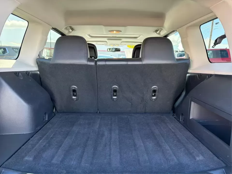 2016 Jeep Patriot High Altitude Edition (1C4NJRFB2GD) with an 2.4L I-4 DOHC engine, Automatic transmission, located at 4508 South Dixie Dr, Moraine, OH, 45439, (937) 908-9800, 39.689976, -84.218452 - **Adventure Awaits with the 2016 Jeep Patriot High Altitude Edition!**<br /> <br /> Are you ready to embrace the outdoors and transform your daily commute into an exciting journey? The 2016 Jeep Patriot High Altitude Edition is here at Advantage Car and Credit in Riverside, OH, where you can experie - Photo#12