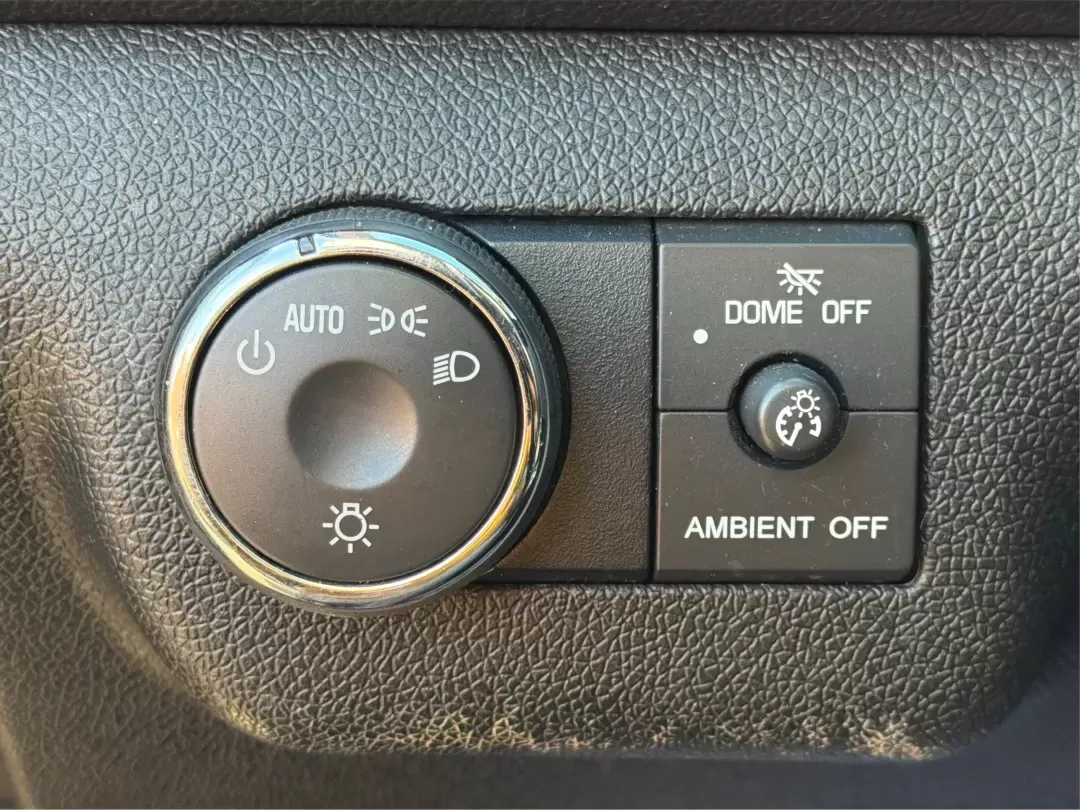 2017 Buick Enclave Leather (5GAKVBKD5HJ) with an 3.6L V-6 gasoline direct injection engine, located at 8750 N County Rd 25A, Piqua, OH, 45356, (937) 908-9800, 40.164391, -84.232513 - **Experience Adventure and Comfort with the 2017 Buick Enclave at Advantage Car and Credit - Piqua!**<br /> <br /> Are you ready to elevate your family road trips or daily commutes with a vehicle that combines sophistication, comfort, and reliability? Look no further than this stunning 2017 Buick En - Photo#17