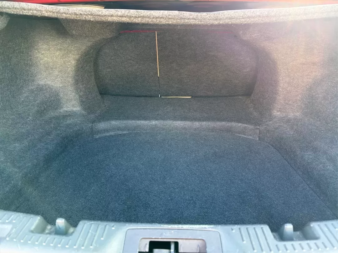 2014 Ford Taurus SEL (1FAHP2E85EG) with an EcoBoost 2L I-4 gasoline direct injection engine, located at 1230 East Main St, Xenia, OH, 45385, (937) 908-9800, 39.688026, -83.910172 - **Experience the Road Like Never Before in Your 2014 Ford Taurus SEL! Perfect for Commuters and Families Alike!**<br /> <br /> Are you ready to elevate your driving experience? The 2014 Ford Taurus SEL is not just a sedan; it's a lifestyle upgrade. Ideal for daily commuters, growing families, or any - Photo#12