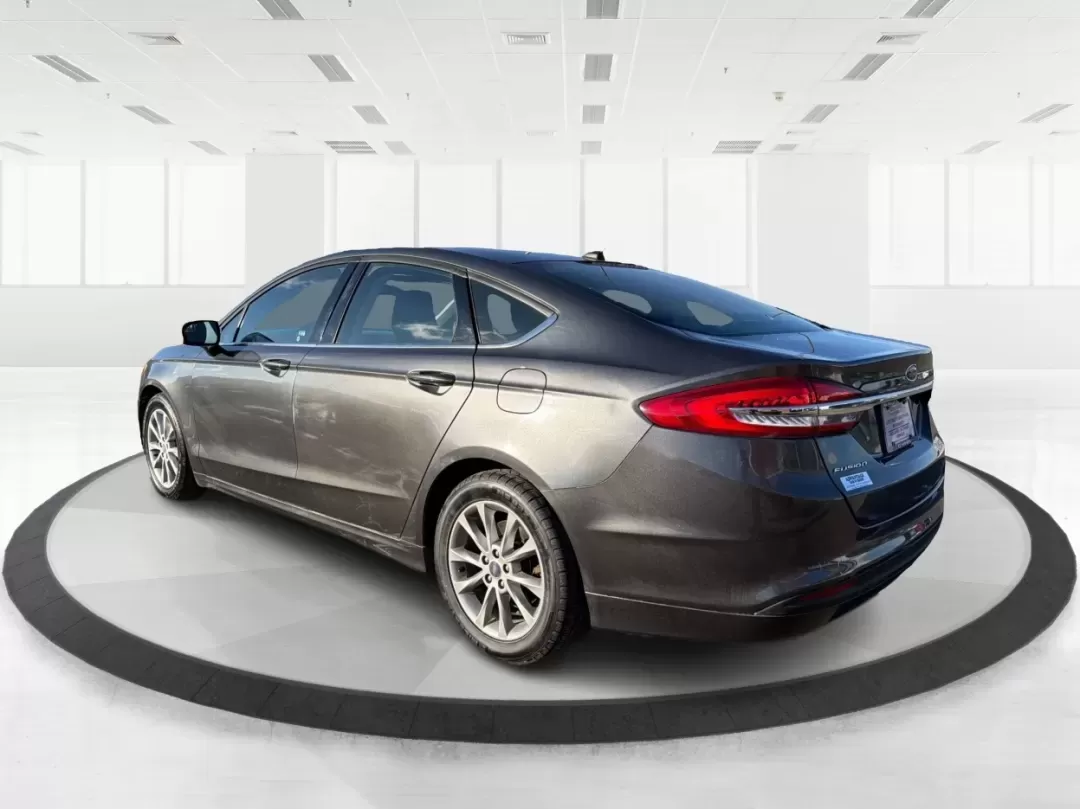 2017 Ford Fusion SE (3FA6P0H78HR) with an Other engine, located at 1099 N County Rd 25A , Troy, OH, 45373, (937) 908-9800, 40.057079, -84.212883 - **Discover Your Next Adventure with the 2017 Ford Fusion SE at Advantage Car and Credit - Troy!**<br /> <br /> Are you ready to elevate your daily commute or embark on weekend getaways with confidence? The 2017 Ford Fusion SE, available now at Advantage Car and Credit in Troy, OH, is designed for th - Photo#4