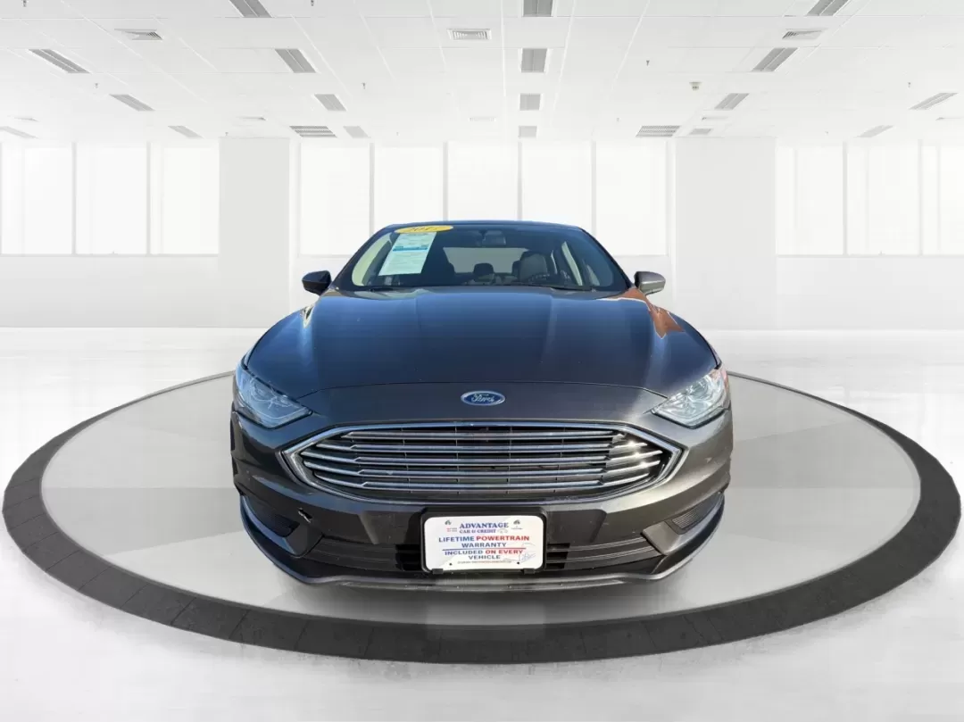 2017 Ford Fusion SE (3FA6P0H78HR) with an 2.5L L4 DOHC 16V engine, 6A transmission, located at 880 E. National Road, Vandalia, OH, 45377, (937) 908-9800, 39.891918, -84.183594 - **Discover Your Next Adventure with the 2017 Ford Fusion SE at Advantage Car and Credit - Troy!**<br /> <br /> Are you ready to elevate your daily commute or embark on weekend getaways with confidence? The 2017 Ford Fusion SE, available now at Advantage Car and Credit in Troy, OH, is designed for th - Photo#7