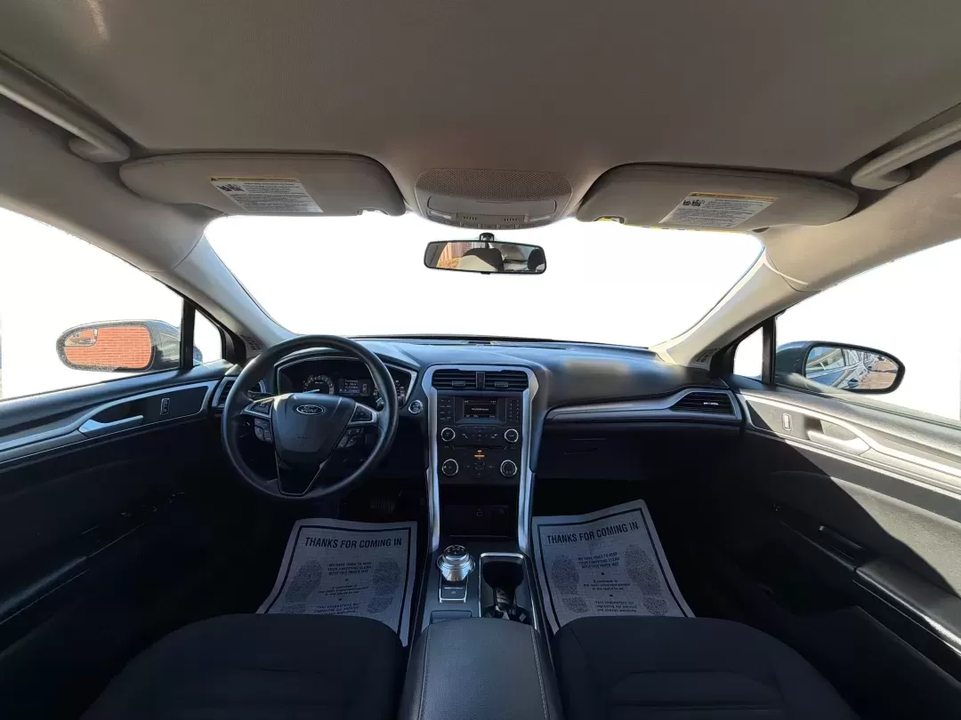 2017 Ford Fusion SE (3FA6P0H78HR) with an 2.5L L4 DOHC 16V engine, 6A transmission, located at 880 E. National Road, Vandalia, OH, 45377, (937) 908-9800, 39.891918, -84.183594 - **Discover Your Next Adventure with the 2017 Ford Fusion SE at Advantage Car and Credit - Troy!**<br /> <br /> Are you ready to elevate your daily commute or embark on weekend getaways with confidence? The 2017 Ford Fusion SE, available now at Advantage Car and Credit in Troy, OH, is designed for th - Photo#21