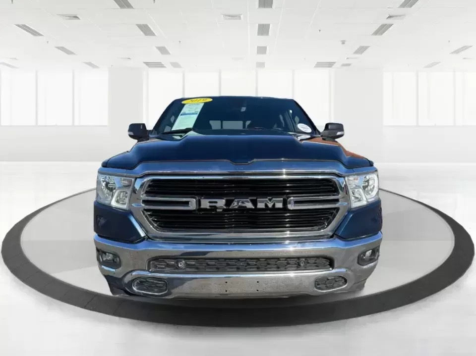 2019 Ram 1500 Big Horn/Lone Star Crew Cab 4x4 5'7 Box (1C6SRFFT2KN) with an 5.7L V8 OHV 16V engine, 8A transmission, located at 880 E. National Road, Vandalia, OH, 45377, (937) 908-9800, 39.891918, -84.183594 - **Experience the Ultimate Adventure with the 2019 Ram 1500 Big Horn/Lone Star Crew Cab 4x4!**<br /> <br /> If you're searching for a truck that seamlessly blends rugged capability with everyday practicality, look no further than the 2019 Ram 1500 Big Horn/Lone Star Crew Cab 4x4, available now at Adv - Photo#7