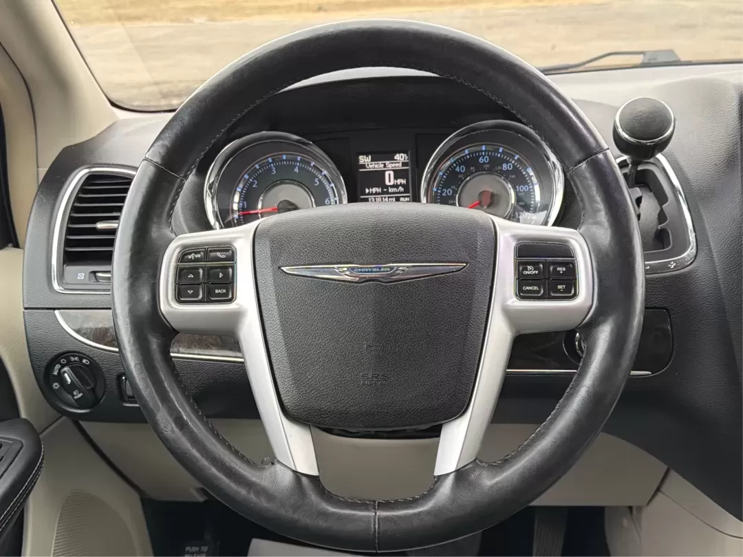 2016 Chrysler Town and Country Touring-L Anniversary Edition (2C4RC1CG8GR) with an Pentastar 3.6L V-6 DOHC engine, 6A transmission, located at 401 Woodman Dr, Riverside, OH, 45431, (937) 908-9800, 39.760899, -84.123421 - Experience the ultimate in family-friendly transportation with the 2016 Chrysler Town and Country, available now at Advantage Car and Credit in Riverside, OH! This exceptional passenger van is perfect for those seeking both versatility and comfort, making it an ideal choice for growing families, w - Photo#16