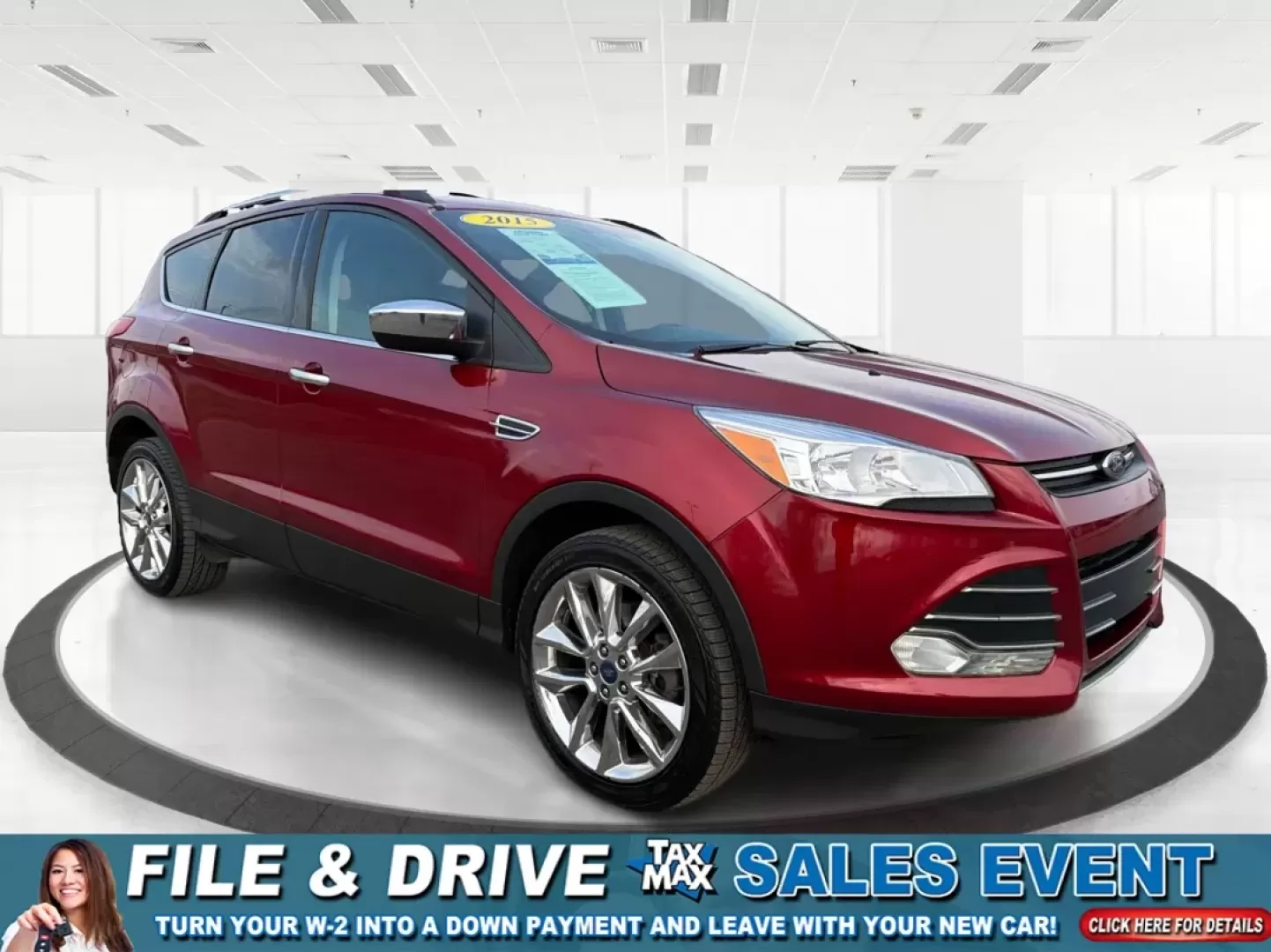 2015 Ford Escape SE (1FMCU0G93FU) with an 2.0L L4 DOHC 16V engine, 6-Speed Automatic transmission, located at 4508 South Dixie Dr, Moraine, OH, 45439, (937) 908-9800, 39.689976, -84.218452 - Are you looking for a vehicle that perfectly balances style, comfort, and functionality for your next family road trip or daily commute? Look no further than this stunning 2015 Ford Escape SE, available now at Advantage Car and Credit in Moraine, OH! This versatile SUV is designed to meet the demand - Photo#0