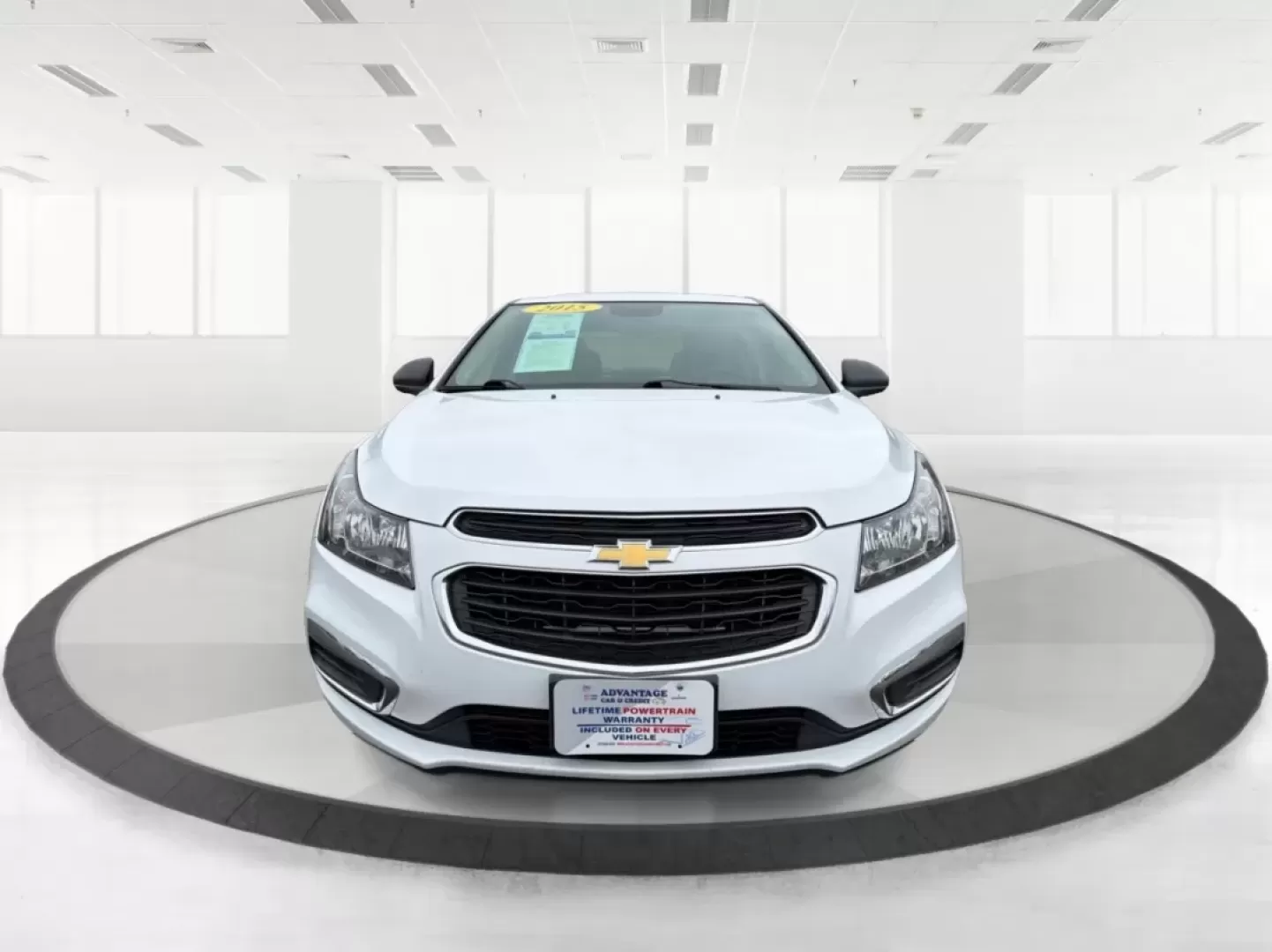 2015 Chevrolet Cruze LS Auto (1G1PA5SH8F7) with an ECOTEC 1.8L I-4 DOHC engine, 6-Speed Automatic transmission, located at 1951 S Dayton Lakeview Rd., New Carlisle, OH, 45344, (937) 908-9800, 39.890999, -84.050255 - **Drive Your Future with Confidence: 2015 Chevrolet Cruze at Advantage Car and Credit in New Carlisle, OH**<br /> <br /> Are you searching for a reliable and stylish vehicle that fits your busy lifestyle? Look no further than this 2015 Chevrolet Cruze, available now at Advantage Car and Credit in Ne - Photo#7