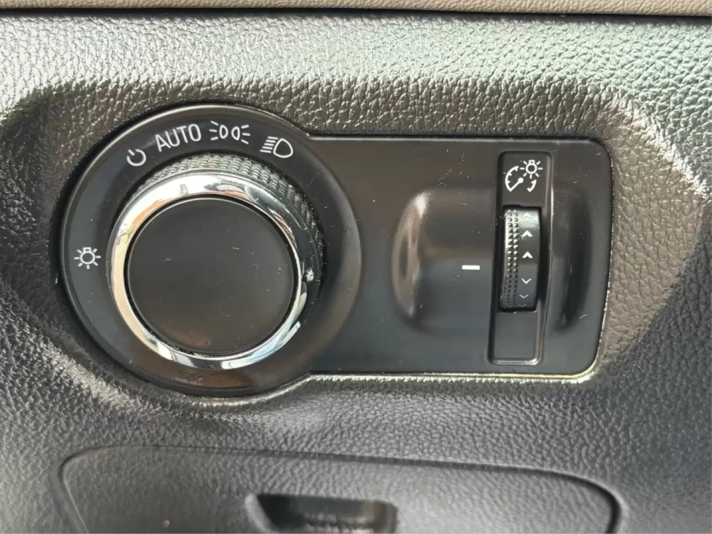 2015 Chevrolet Cruze LS Auto (1G1PA5SH8F7) with an ECOTEC 1.8L I-4 DOHC engine, 6-Speed Automatic transmission, located at 1951 S Dayton Lakeview Rd., New Carlisle, OH, 45344, (937) 908-9800, 39.890999, -84.050255 - **Drive Your Future with Confidence: 2015 Chevrolet Cruze at Advantage Car and Credit in New Carlisle, OH**<br /> <br /> Are you searching for a reliable and stylish vehicle that fits your busy lifestyle? Look no further than this 2015 Chevrolet Cruze, available now at Advantage Car and Credit in Ne - Photo#17