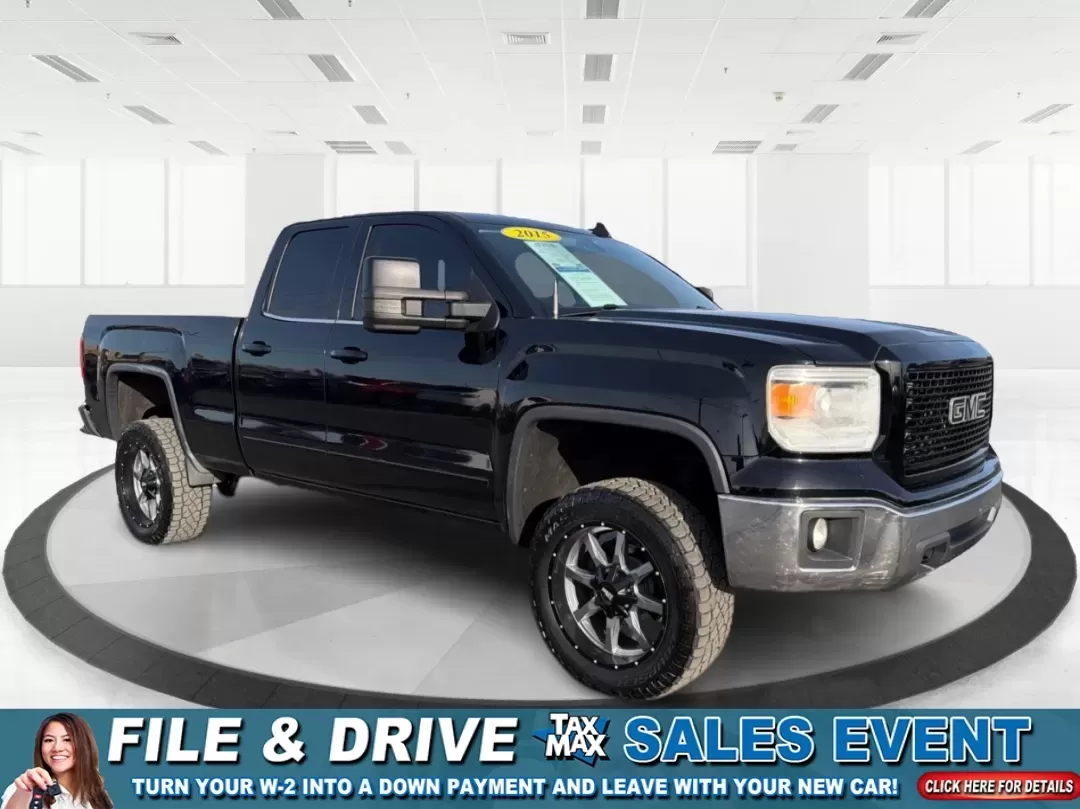 2015 GMC Sierra 1500 SLE (1GTV2UEC8FZ) with an EcoTec3 4.3L V-6 gasoline direct injection engine, located at 401 Woodman Dr, Riverside, OH, 45431, (937) 908-9800, 39.760899, -84.123421 - **Experience Adventure with the 2015 GMC Sierra 1500 at Advantage Car and Credit - Riverside!**<br /> <br /> Are you ready to take your lifestyle to the next level? Whether you're hauling gear for weekend adventures, commuting through Riverside's bustling streets, or navigating through family road t - Photo#0