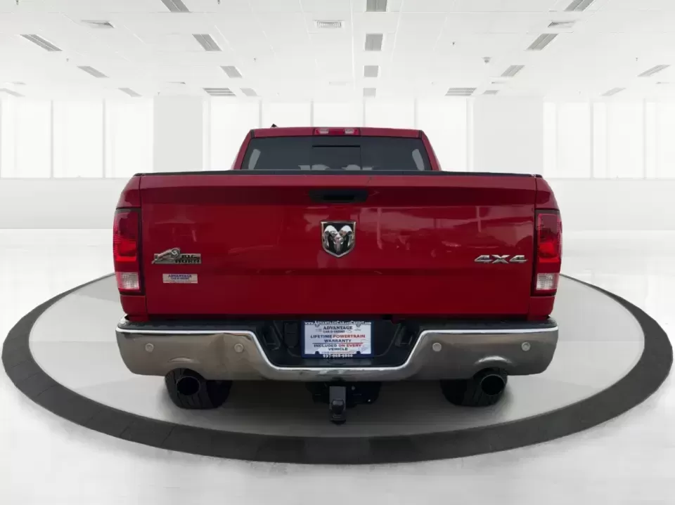 2019 Ram 1500 Big Horn Crew Cab 4x4 5'7 Box (1C6RR7LT5KS) with an HEMI 5.7L V-8 variable valve control engine, 8A transmission, located at 1951 S Dayton Lakeview Rd., New Carlisle, OH, 45344, (937) 908-9800, 39.890999, -84.050255 - **Hit the Road with Confidence: Your 2019 Ram 1500 Awaits at Advantage Car and Credit!**<br /> <br /> Are you ready to elevate your adventures, whether you're hauling gear for a weekend getaway or tackling daily commutes? Look no further than the stunning **2019 Ram 1500 Big Horn Crew Cab** availabl - Photo#3